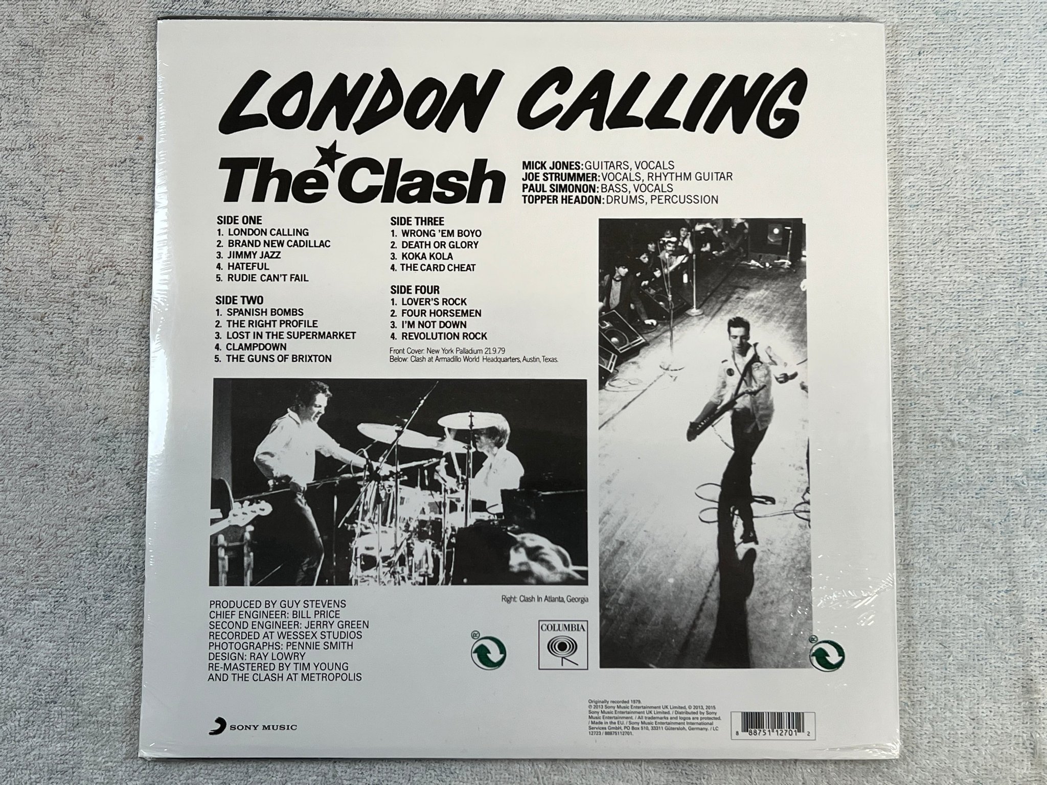Omslagsbild för skivan THE CLASH London Calling 2xLP re 2015 SONY MUSIC 88875112701 Still sealed 