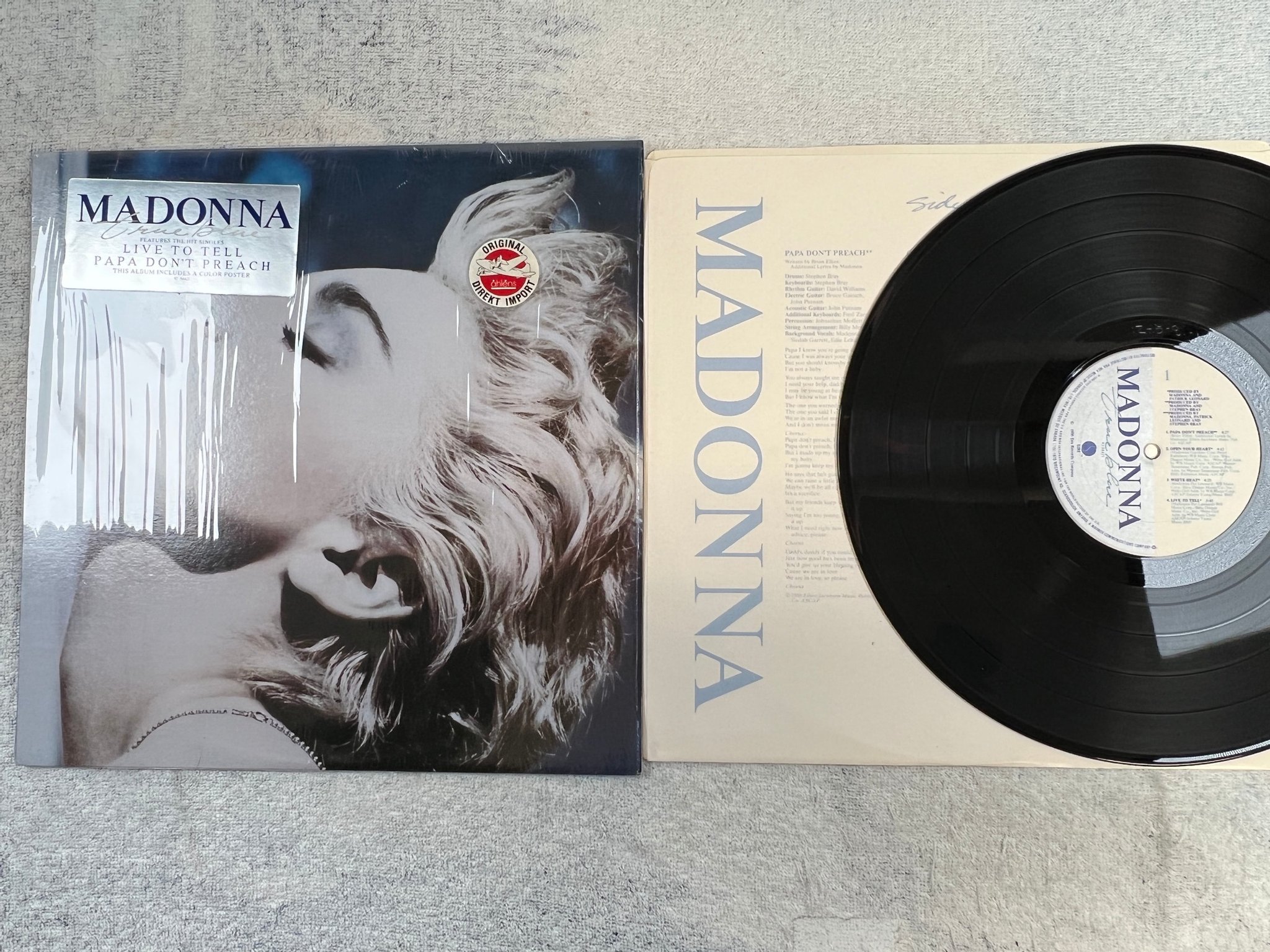 Omslagsbild för skivan MADONNA true blue LP -86 US SIRE 9 25442-1 w/ hype sticker