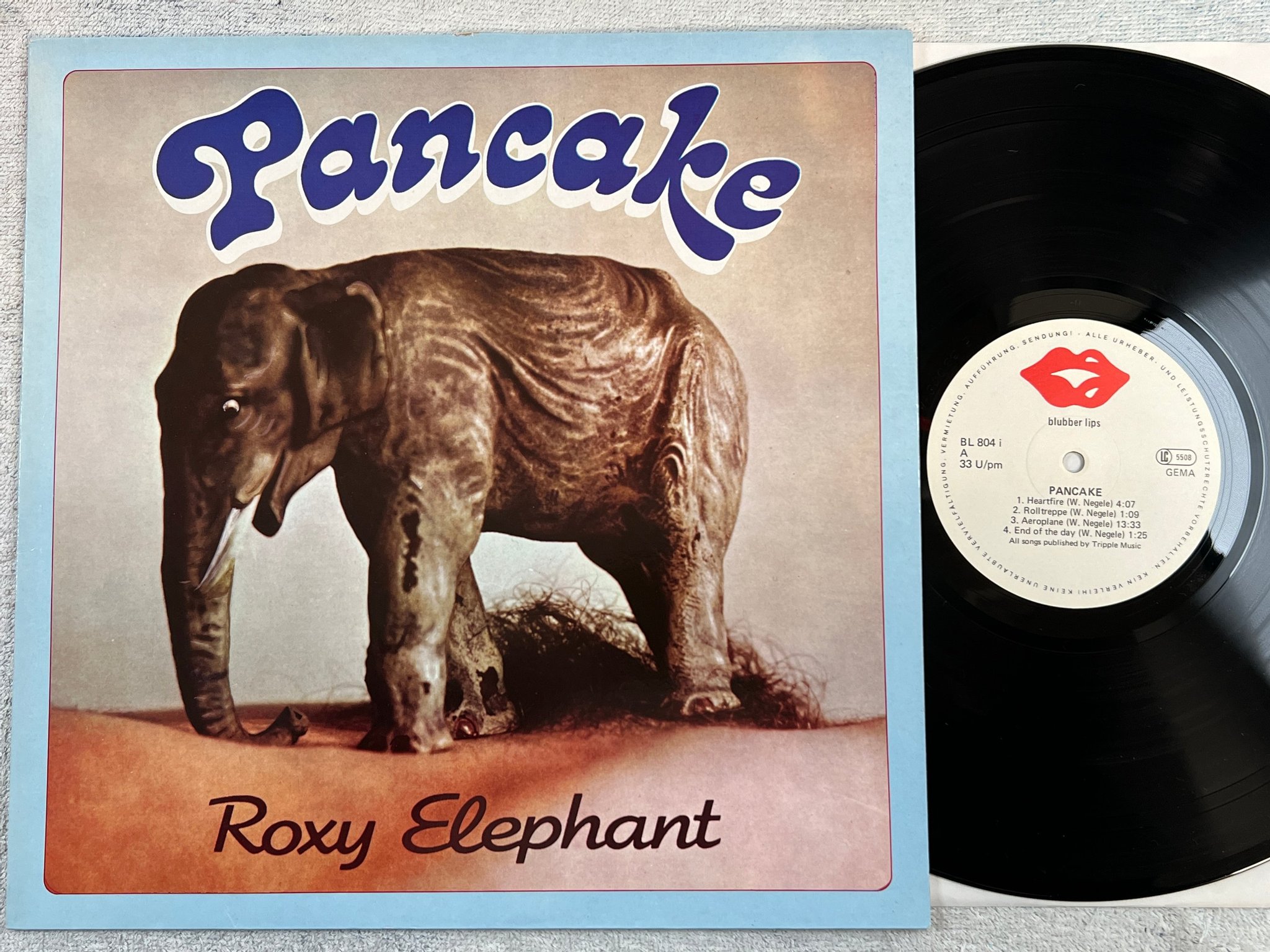 Omslagsbild för skivan PANCAKE Roxy Elephant LP -78 Ger BLUPPER LIPS BL 804 i Symphonic rock