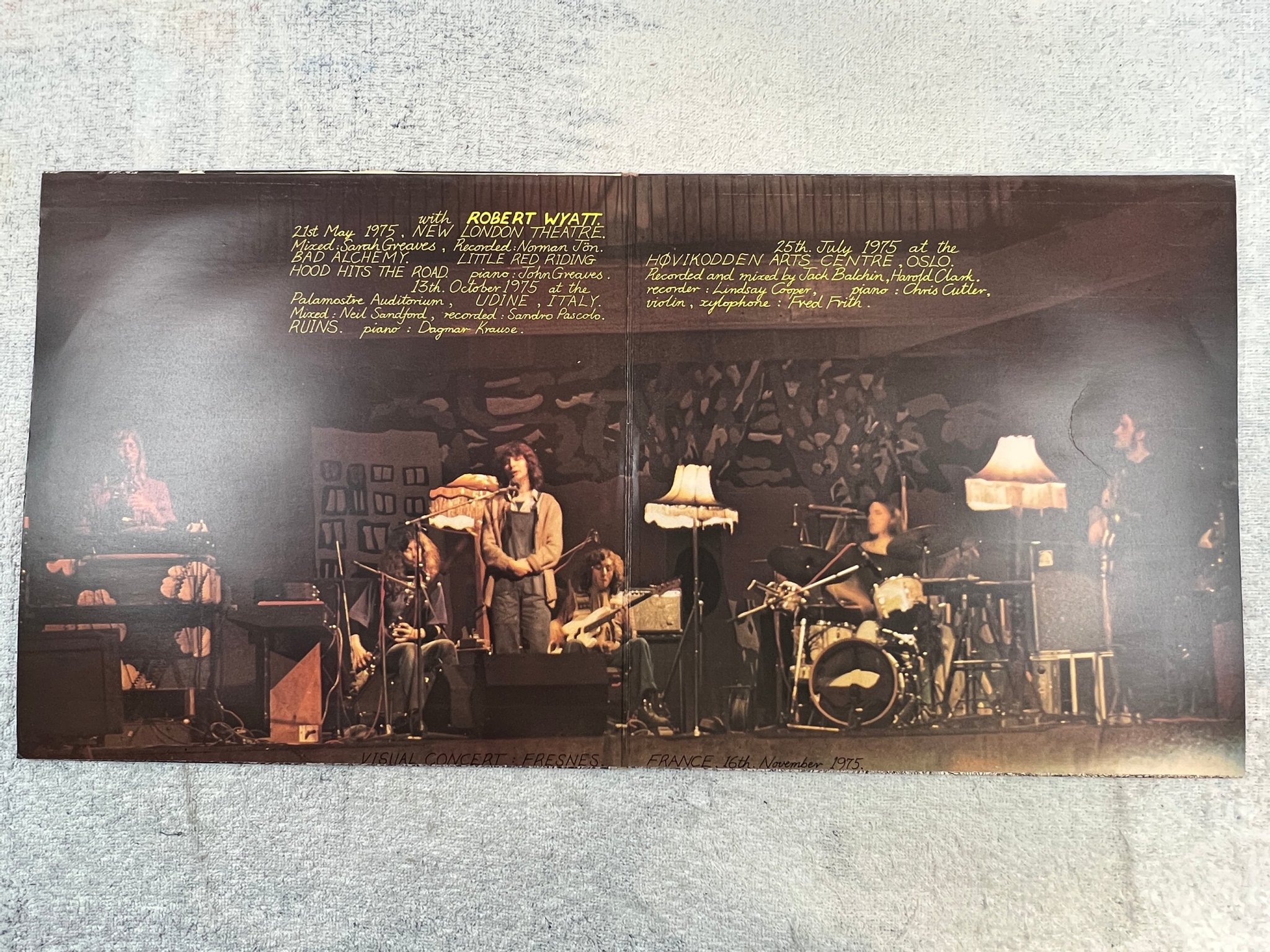 Omslagsbild för skivan HENRY COW concerts 2xLP -76 ncb COMPENDIUM FIDARDO 1  art rock