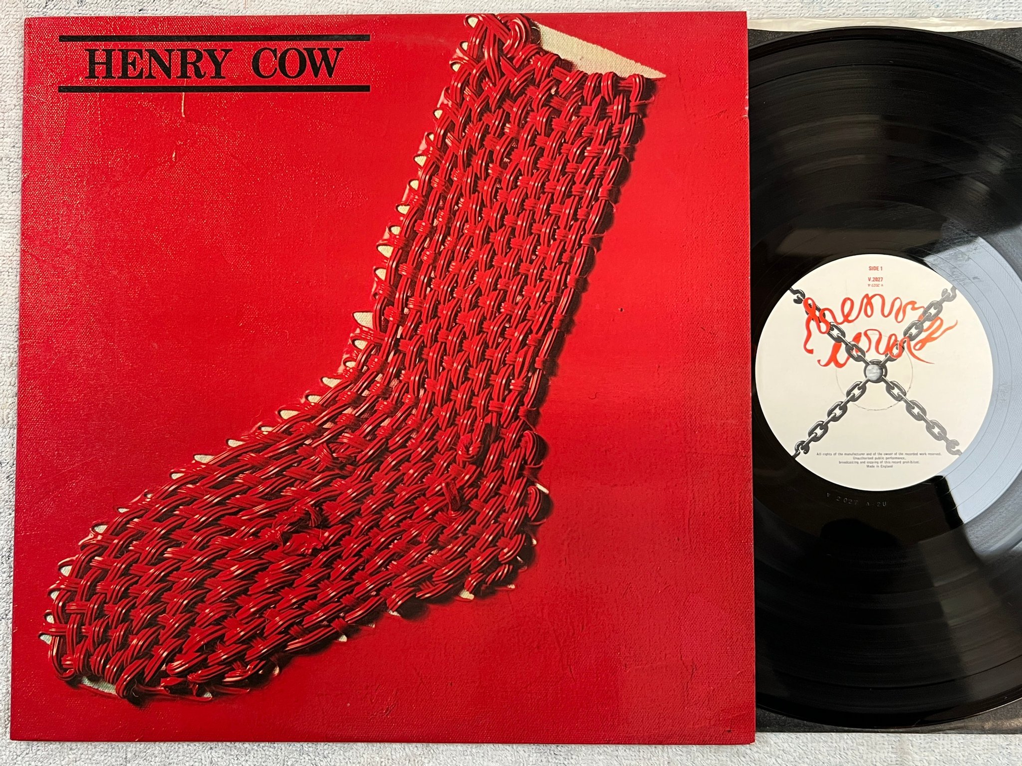 Omslagsbild för skivan HENRY COW / SLAPP HAPPY in Praise Of Learning LP -75 UK VIRGIN V 2027 art rock