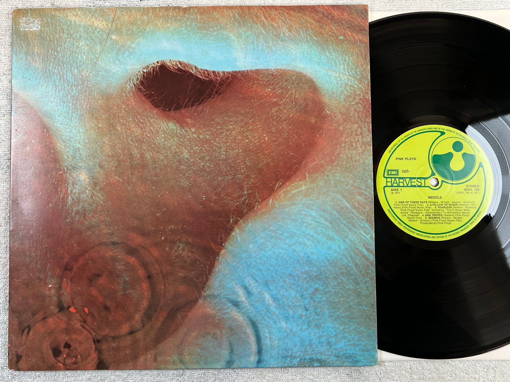 Omslagsbild för skivan PINK FLOYD meddle  LP ncb HARVEST SHVL 795