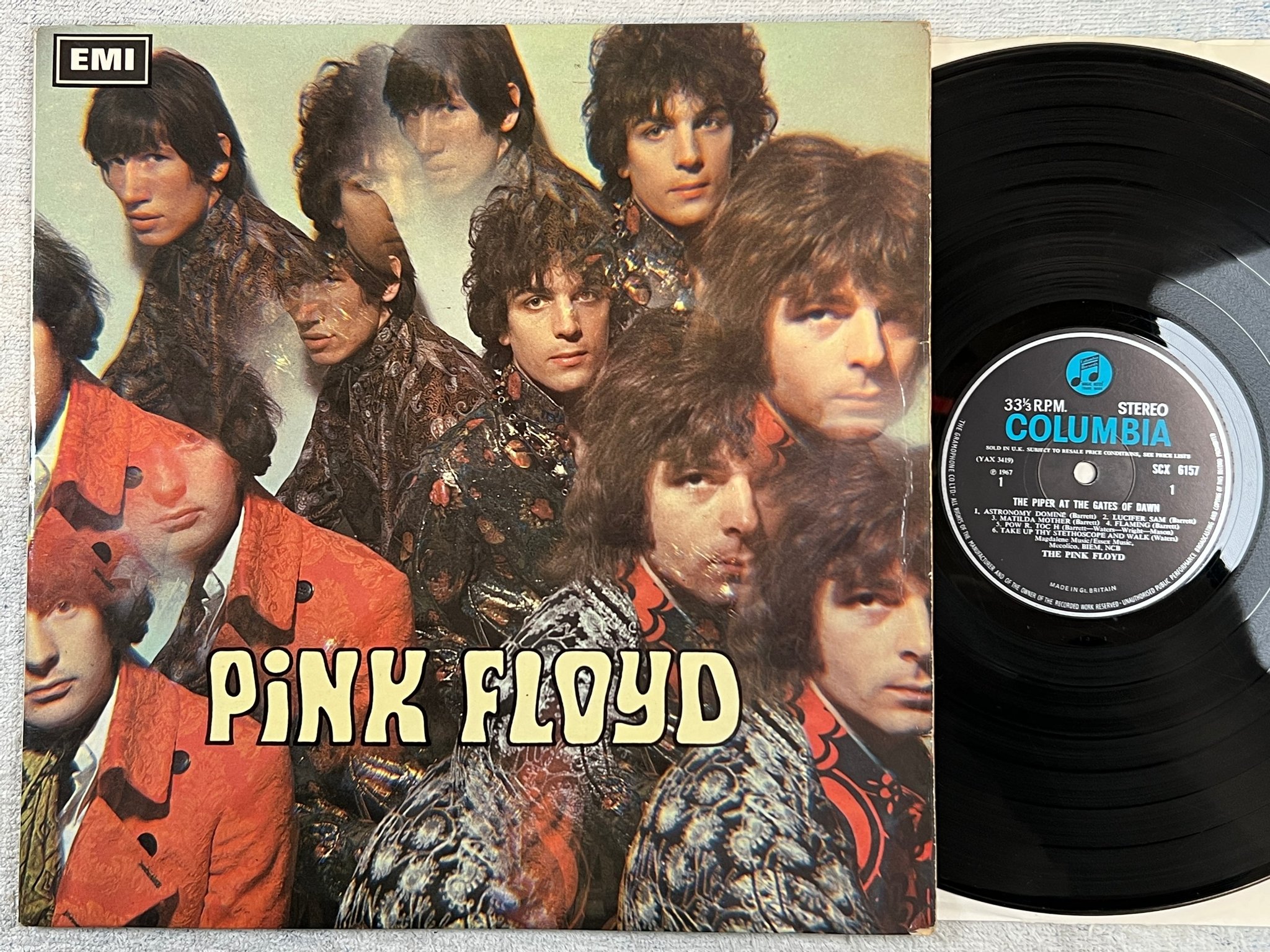 Omslagsbild för skivan PINK FLOYD the piper at the gates of dawn LP -67 UK COLUMBIA SCX 6157
