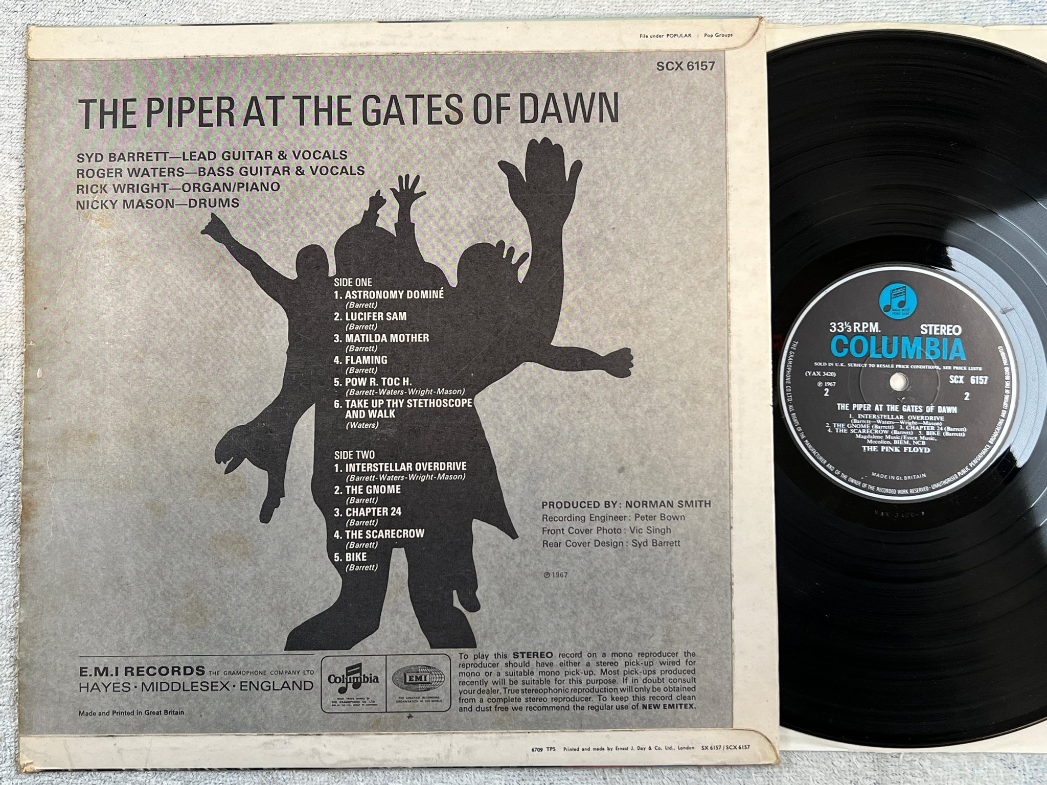 Omslagsbild för skivan PINK FLOYD the piper at the gates of dawn LP -67 UK COLUMBIA SCX 6157