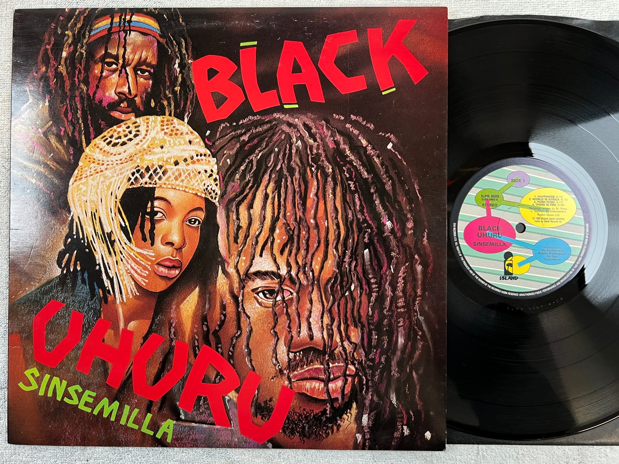 Omslagsbild för skivan BLACK UHURU sinsemilla LP -80 UK ISLAND ILPD 9593