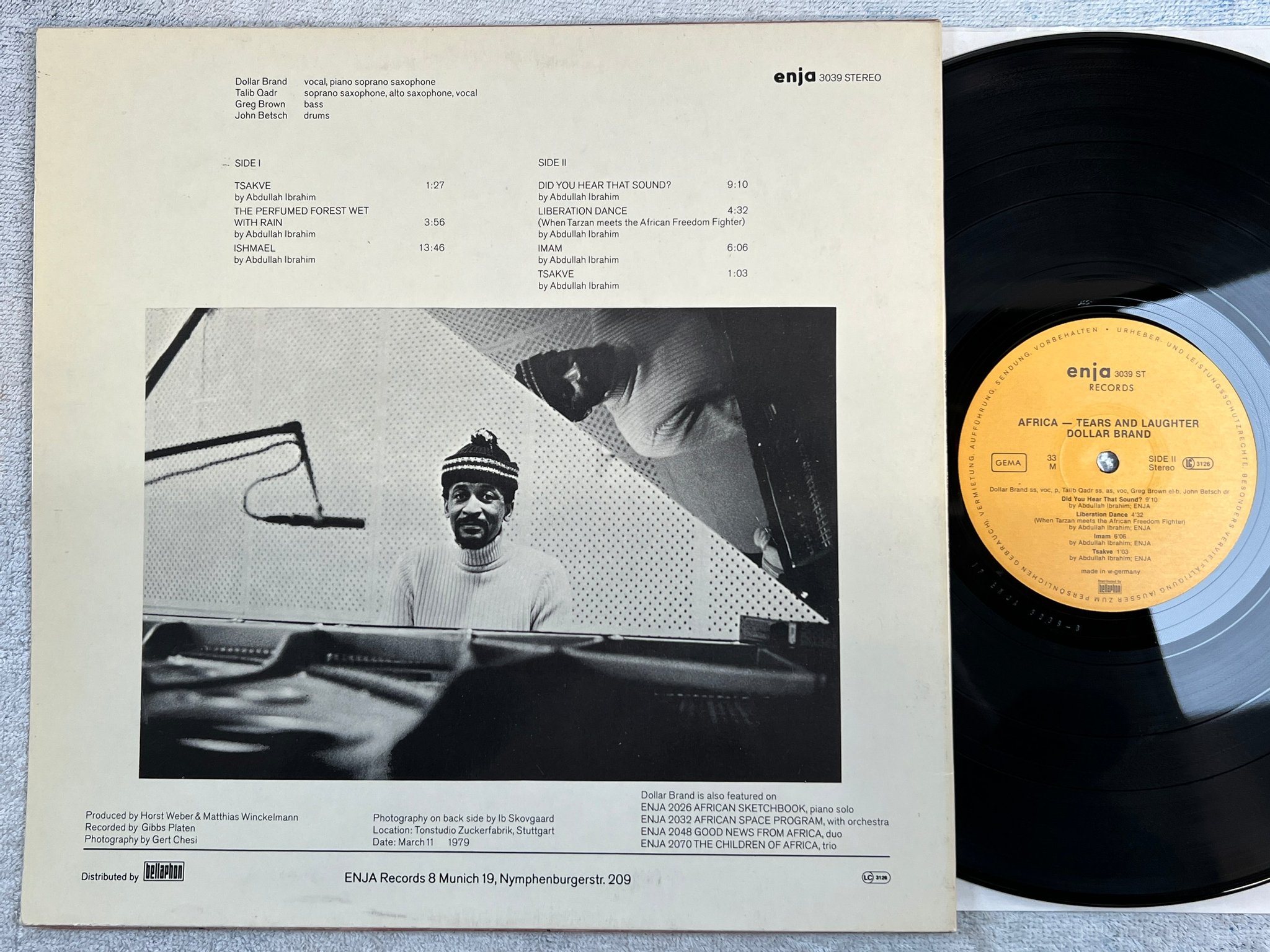 Omslagsbild för skivan DOLLAR BRAND Africa - tears and laughter LP -79 Ger ENJA 3039