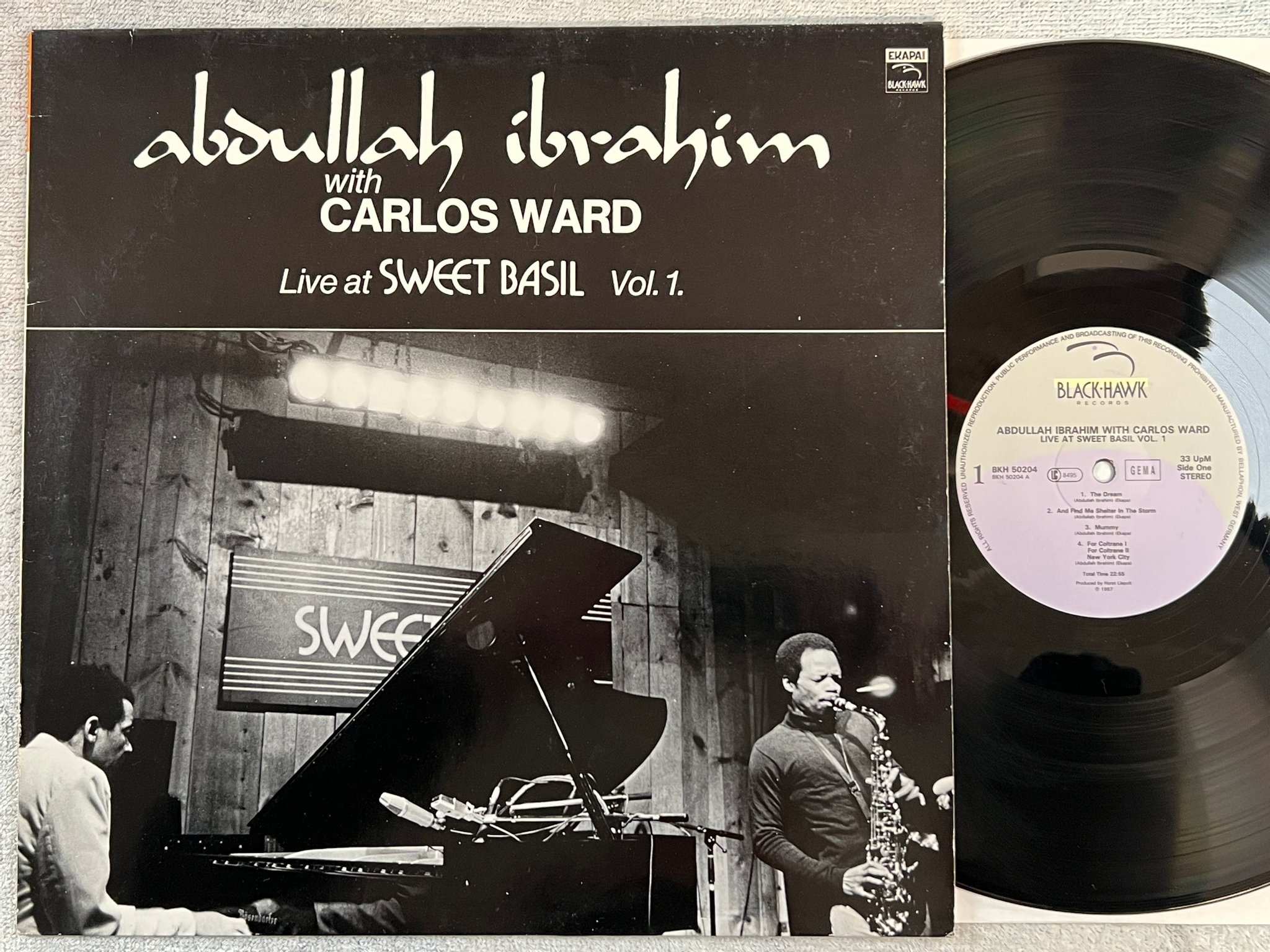 Omslagsbild för skivan ABDULLAH IBRAHIM live at Sweet Basil vol 1 LP -87 Ger BLACKHAWK BKH 50204