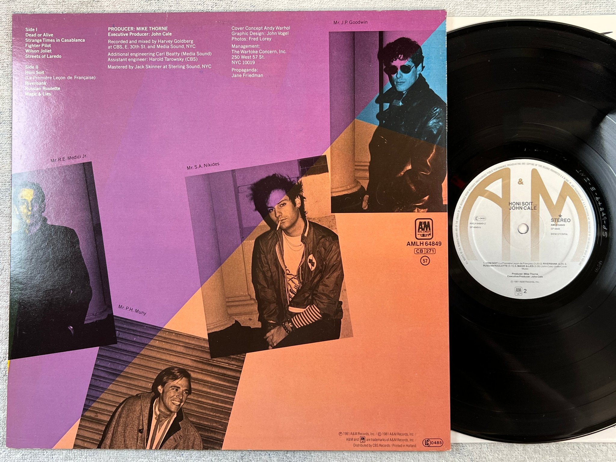 Omslagsbild för skivan JJ CALE honi soit... LP -81 Hol AMLH 64849