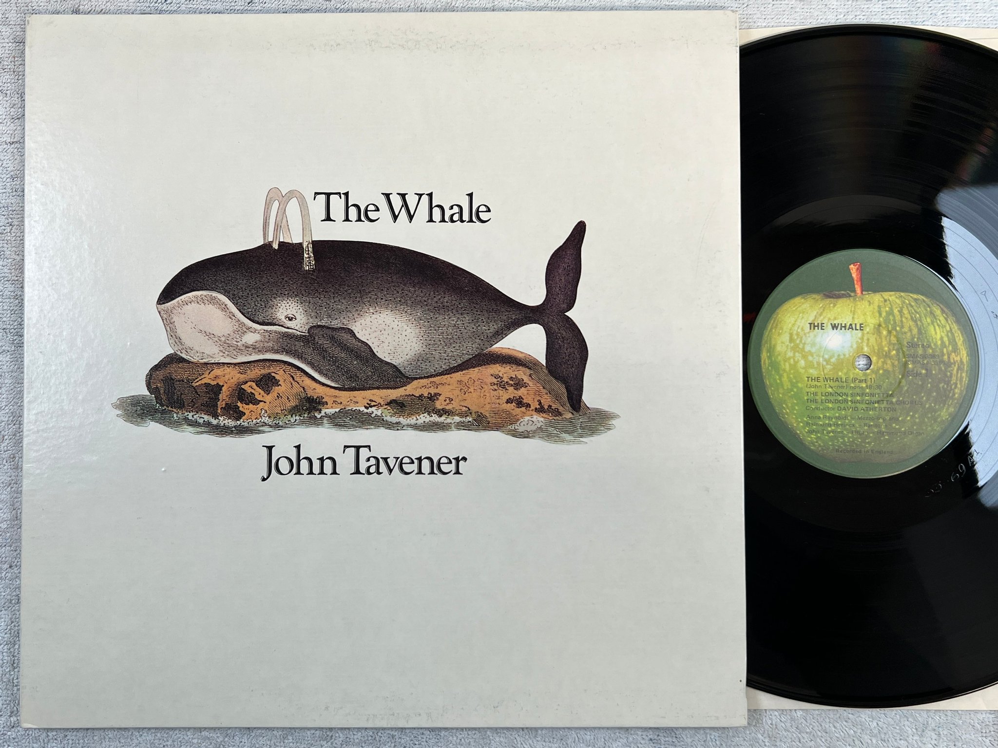 Omslagsbild för skivan JOHN TAVENER the whale LP US APPLE SMAS-3369