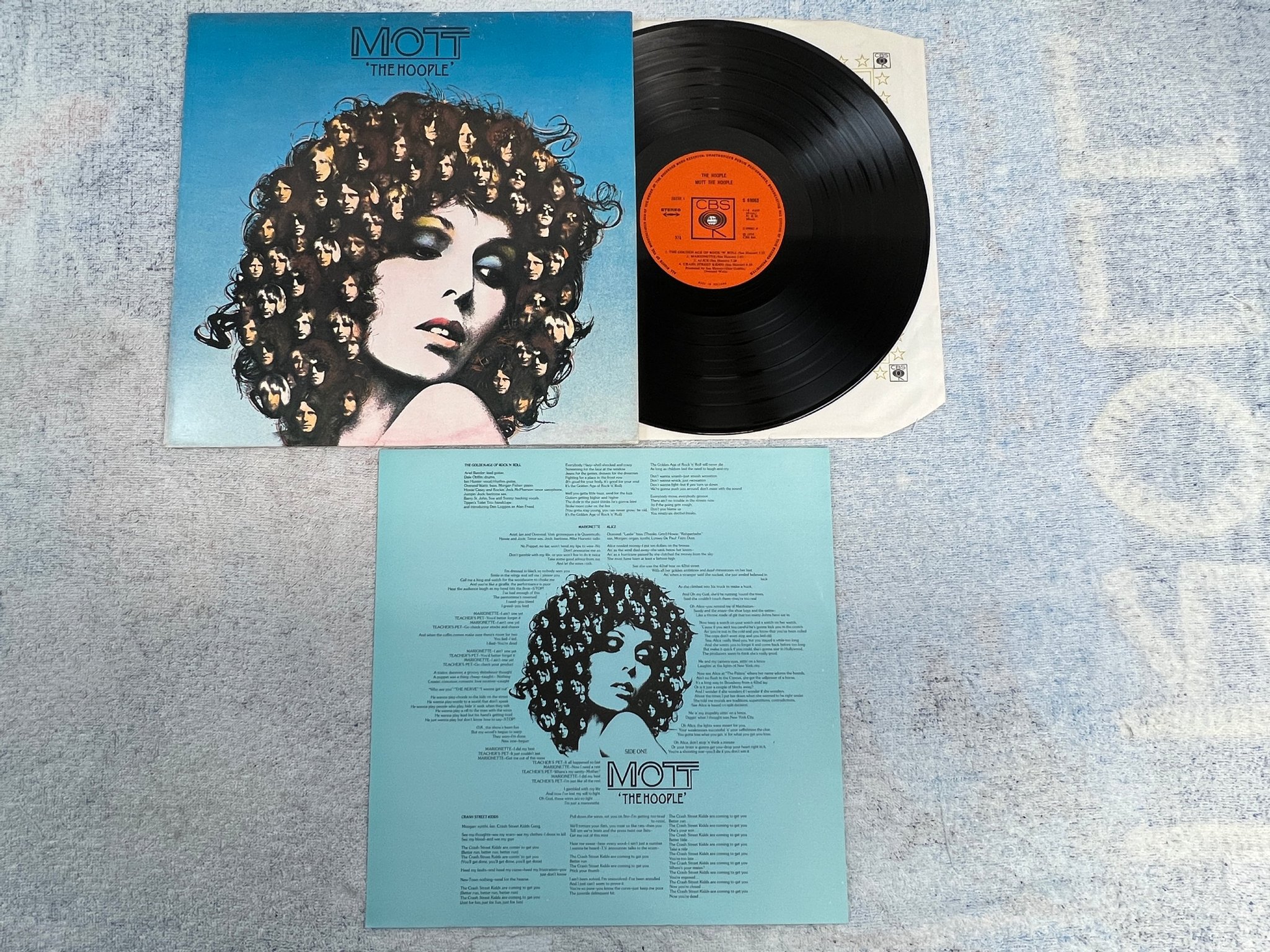 Omslagsbild för skivan MOTT THE HOOPLE the hoople LP -74 Hol CBS S 69062