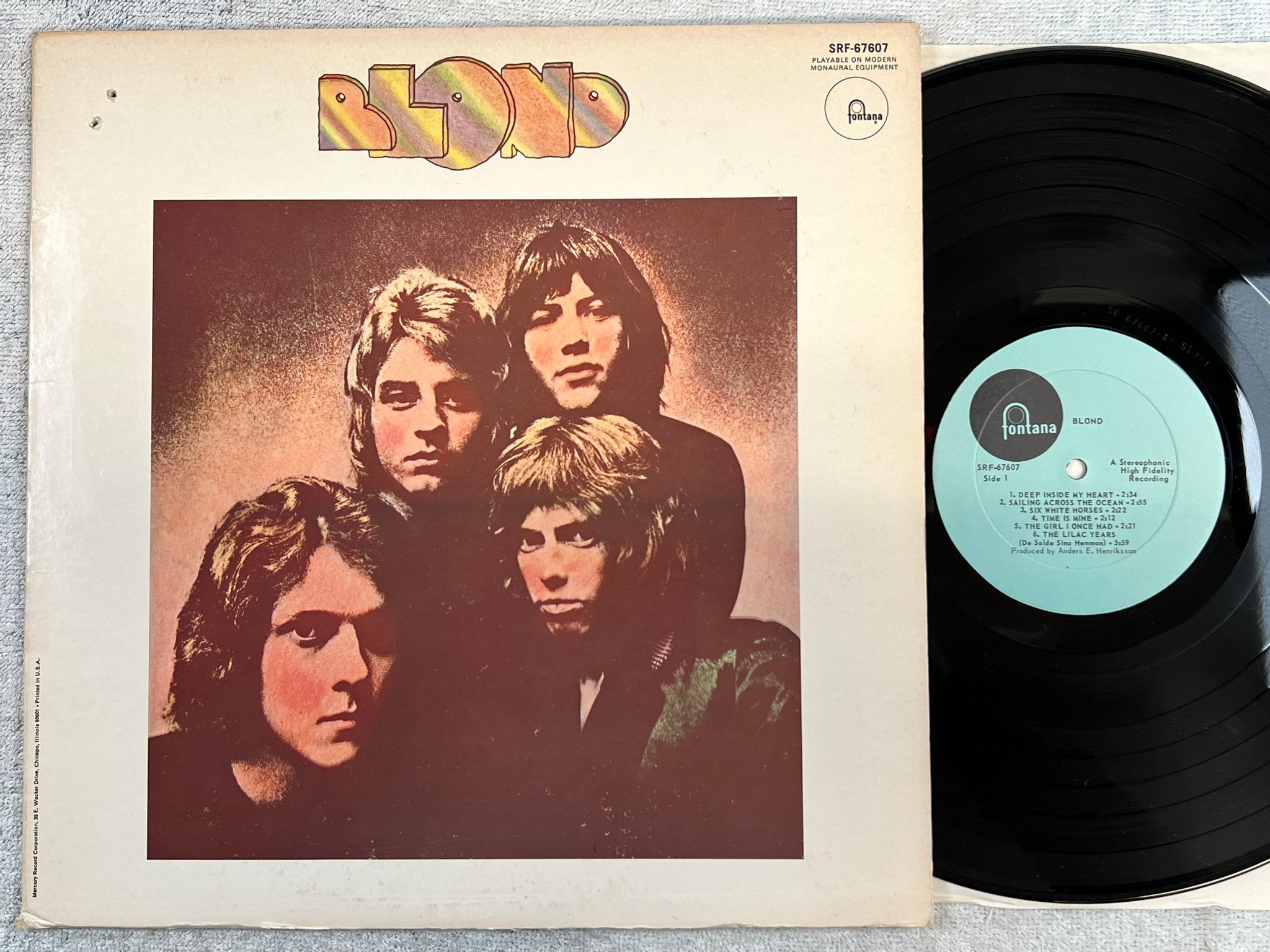 Omslagsbild för skivan BLOND s/t LP US FONTANA SRF 67607