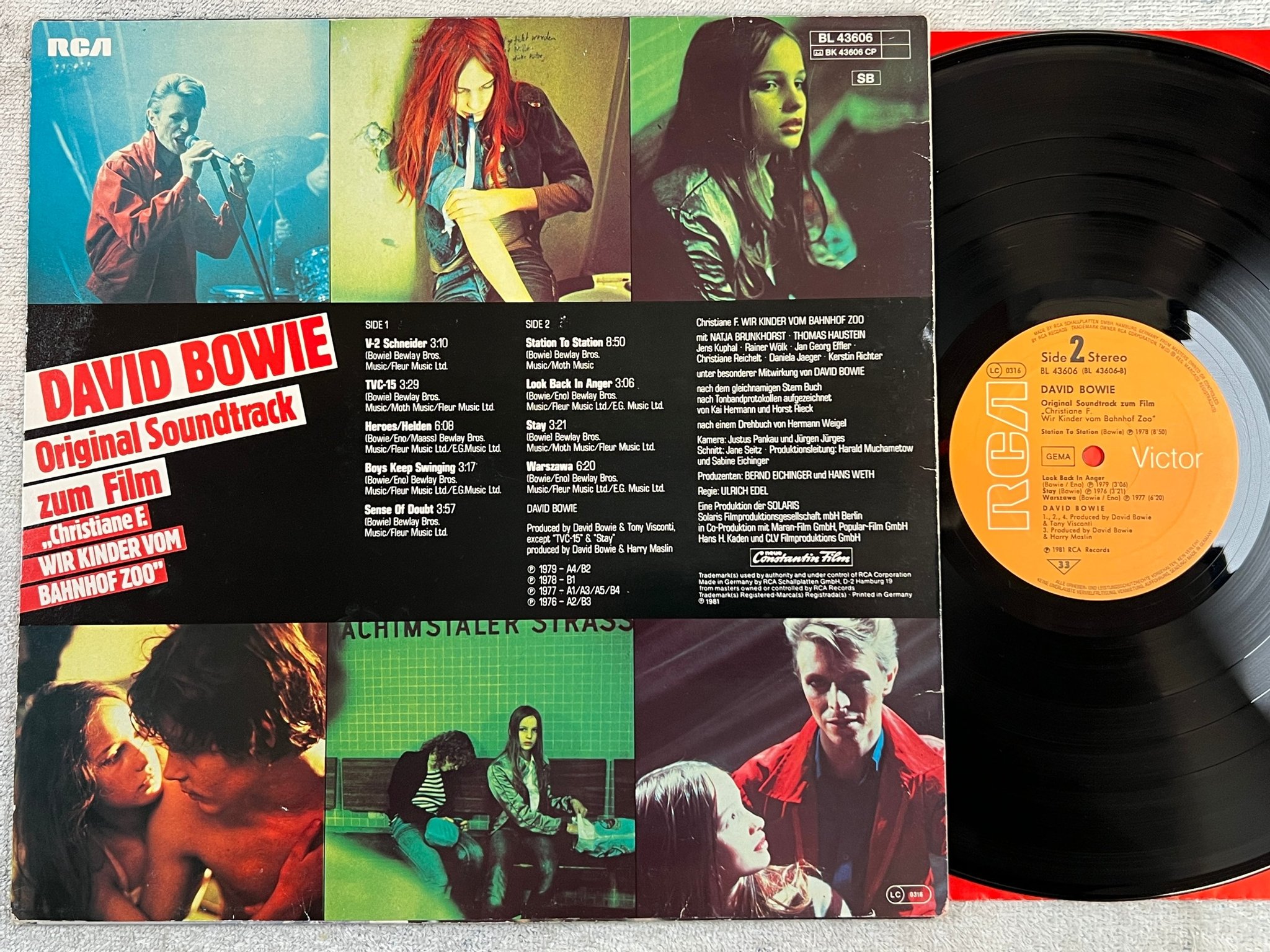 Omslagsbild för skivan DAVID BOWIE Christine F. Wir kinder vom Bahnhof zoo LP -81 Ger RCA BL 43606