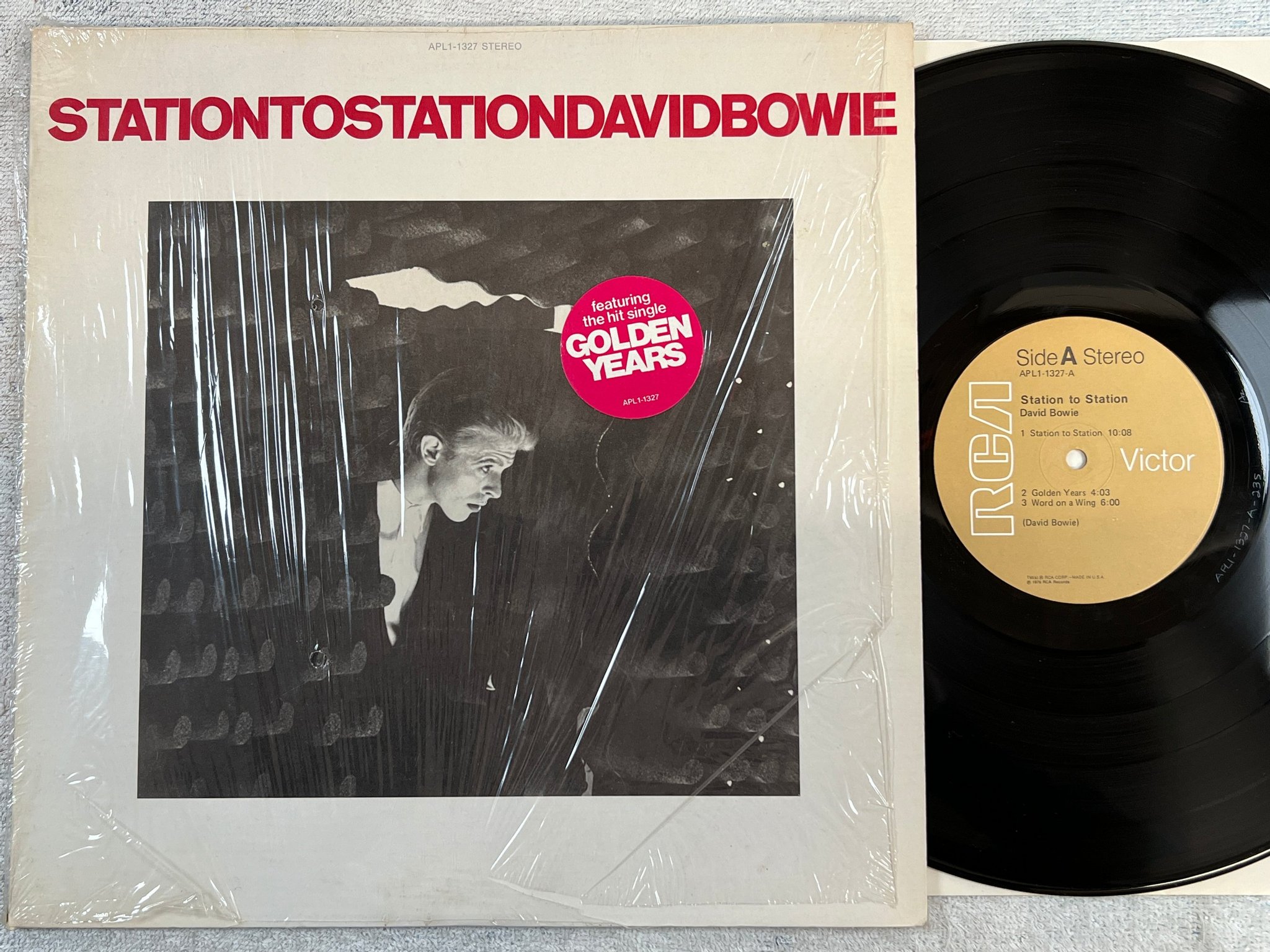 Omslagsbild för skivan DAVID BOWIE station to station LP -76 US RCA APL1 1327