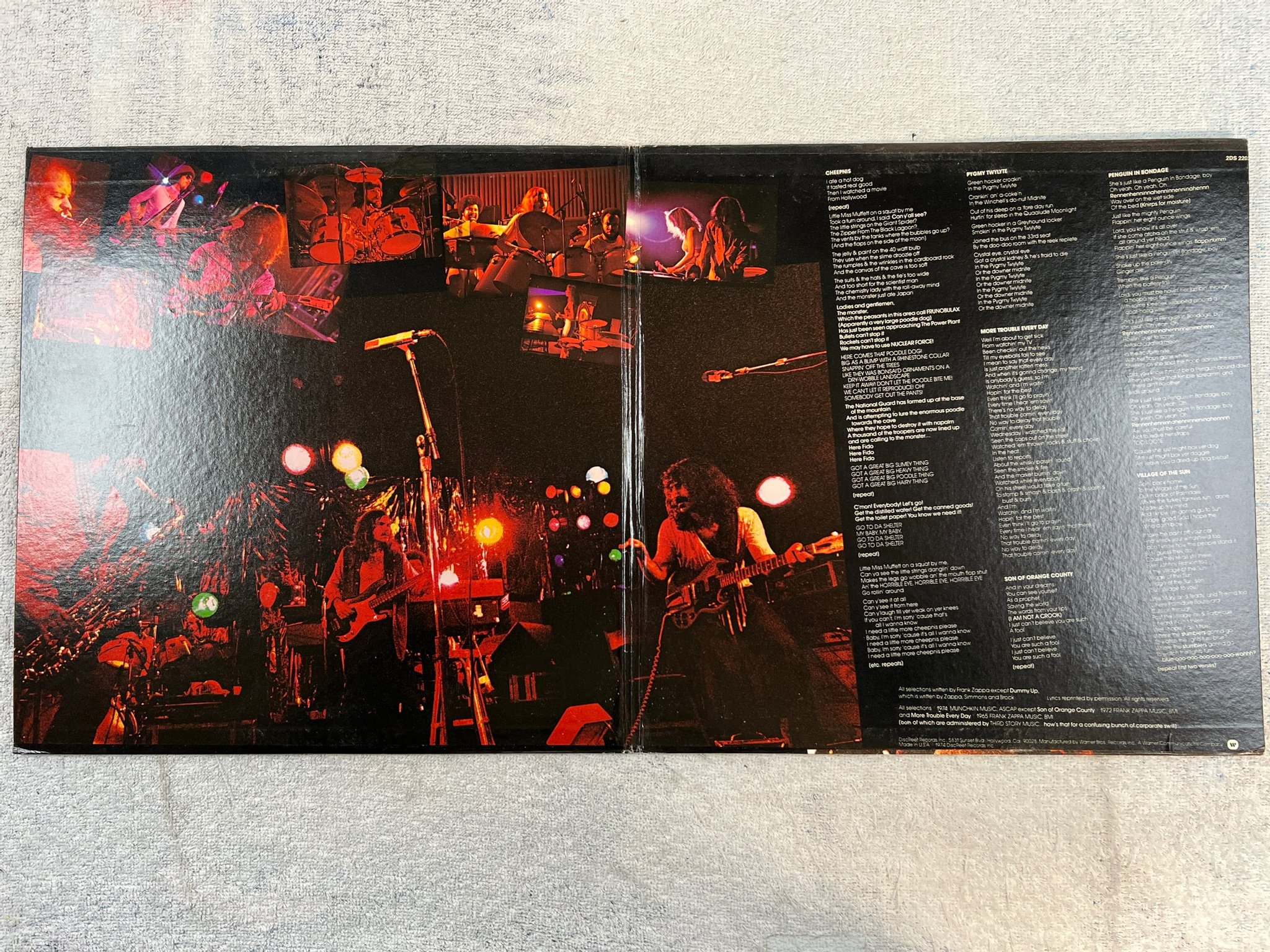 Omslagsbild för skivan ZAPPA / MOTHERS Roxy & elsewhere 2xLP -74 US DISCREET 2DS 2202