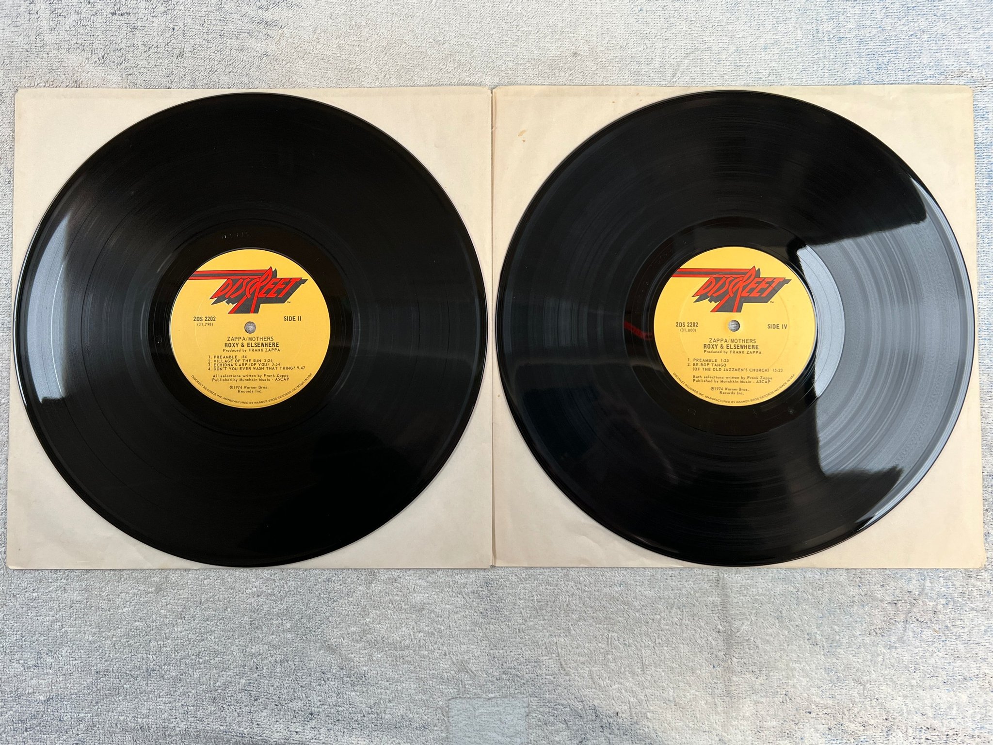 Omslagsbild för skivan ZAPPA / MOTHERS Roxy & elsewhere 2xLP -74 US DISCREET 2DS 2202