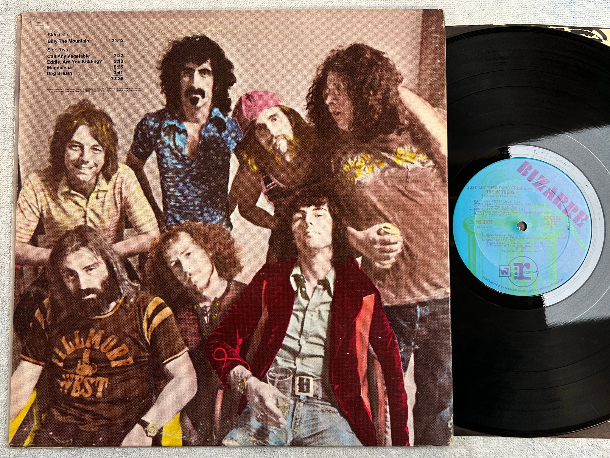 Omslagsbild för skivan THE MOTHERS just another band from L.A. LP -72 US BIZARRE MS 2075