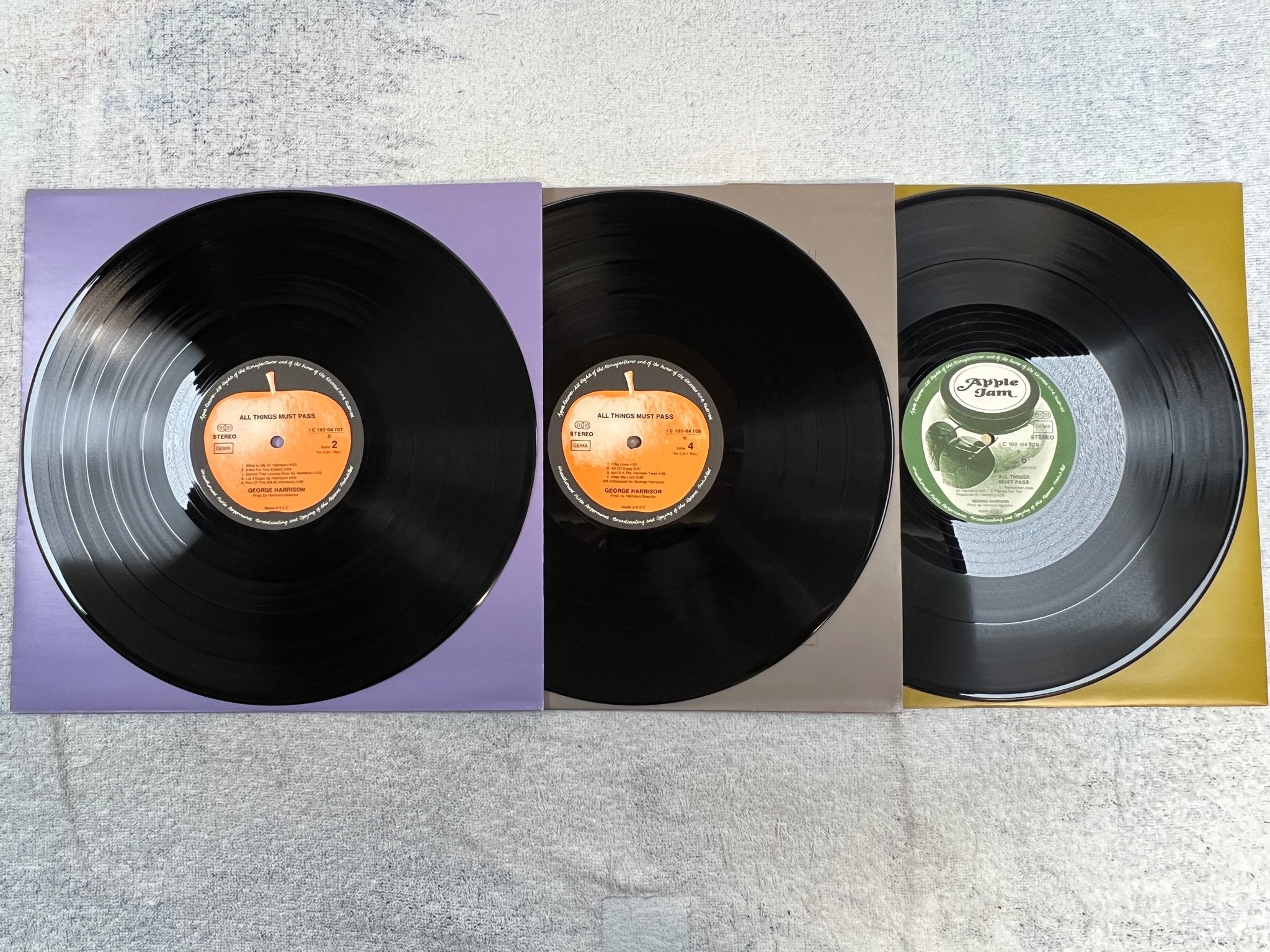 Omslagsbild för skivan GEORGE HARRISON all things must pass 3xLP BOX Ger APPLE 1C 092-04707