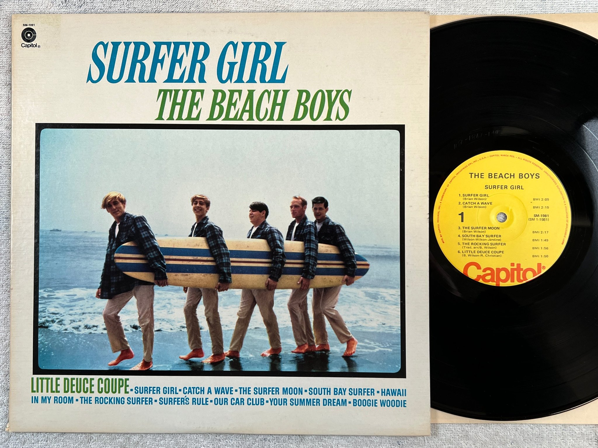 Omslagsbild för skivan THE BEACH BOYS surfer girl  LP US CAPITOL SM-1981