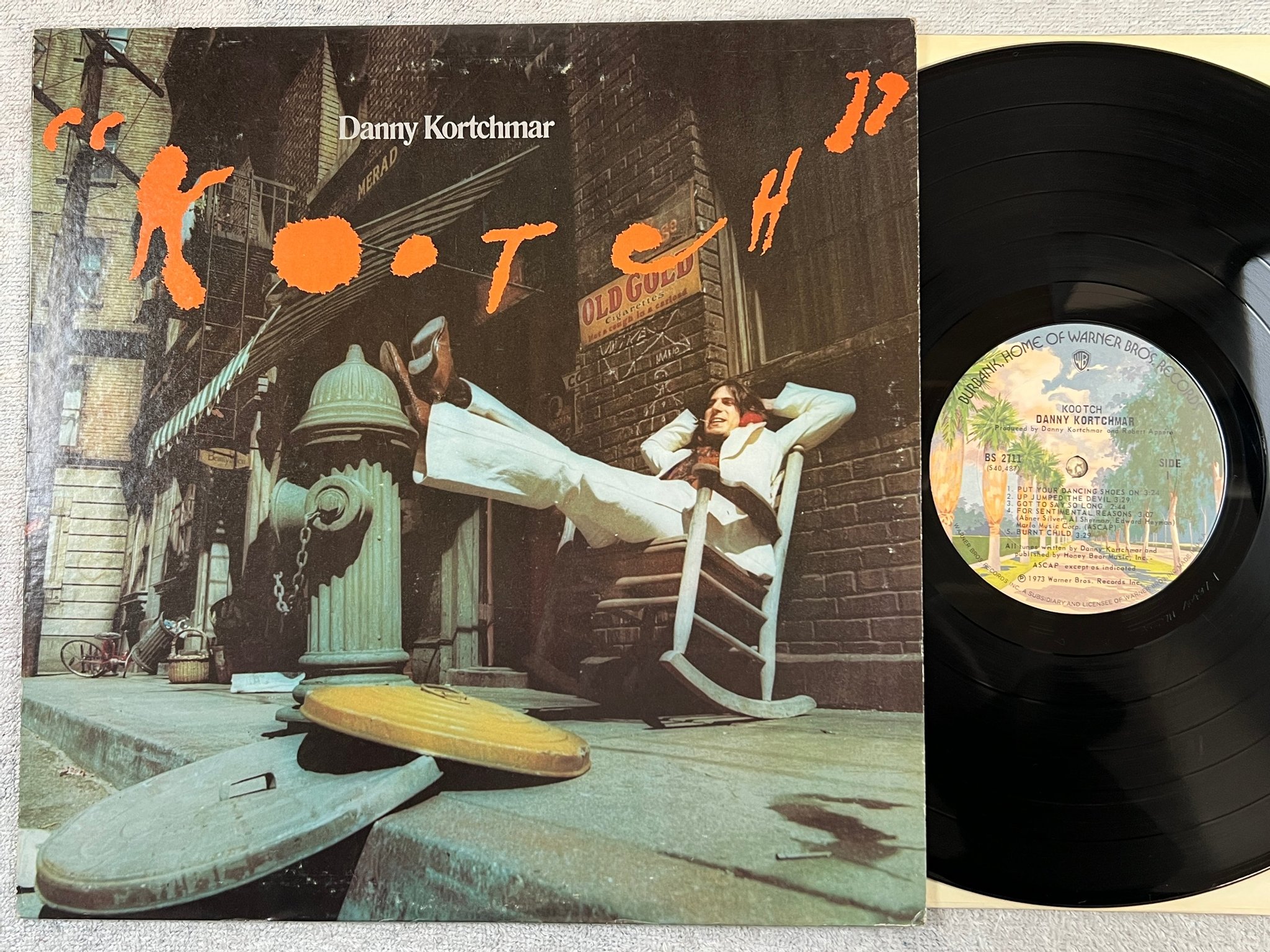 Omslagsbild för skivan DANNY KORTCHMAR kootch LP -73 US WARNER BS 2711