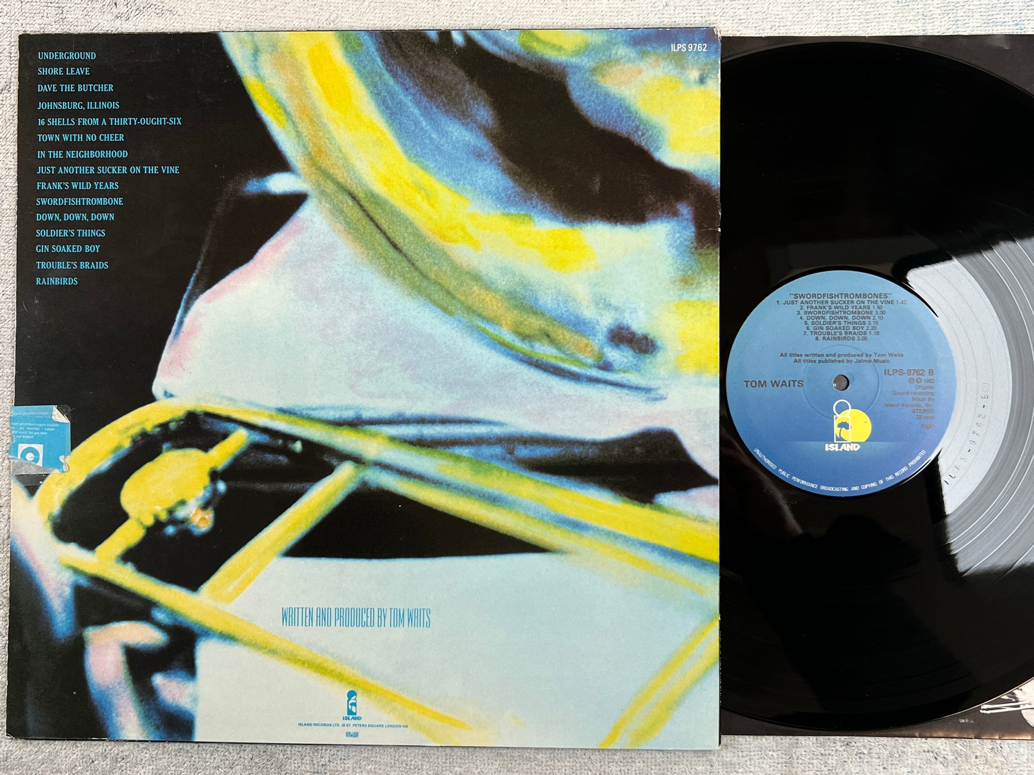 Omslagsbild för skivan TOM WAITS swordfishtrombones LP -83 ncb ISLAND ILPS 9762