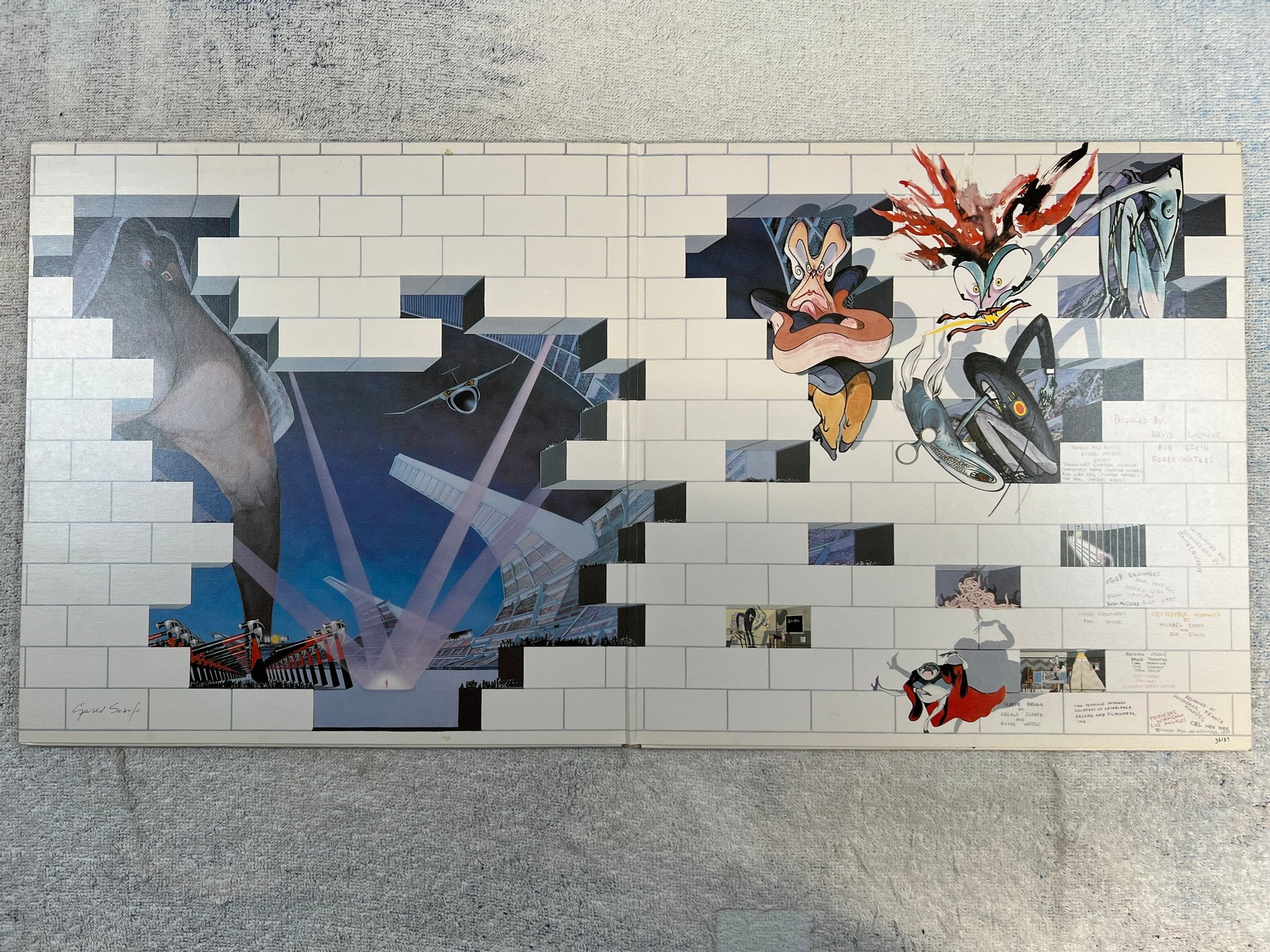 Omslagsbild för skivan PINK FLOYD the wall 2xLP -79 Can COLUMBIA BL 36185
