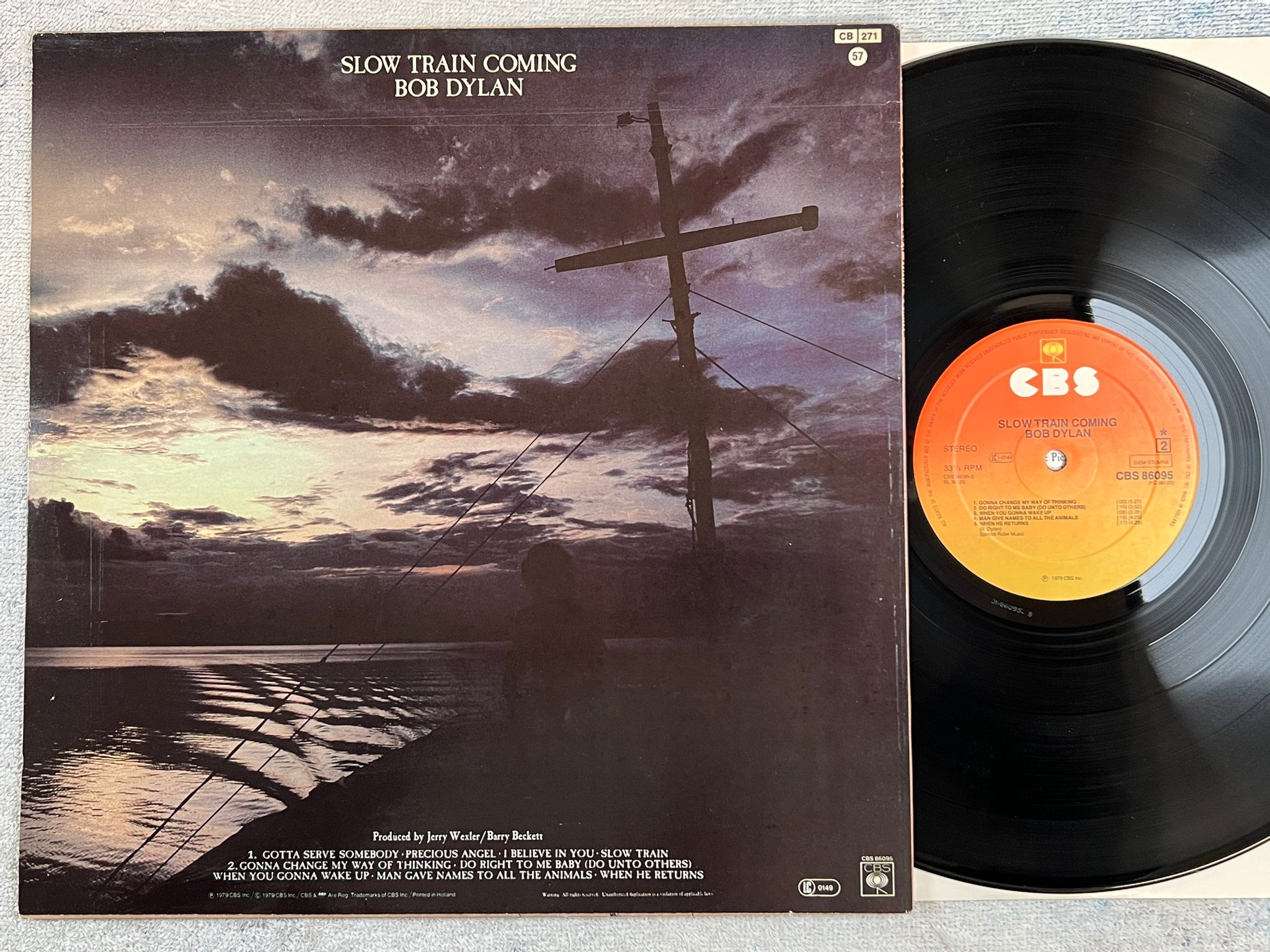 Omslagsbild för skivan BOB DYLAN slow train coming LP -79 Hol CBS 86095