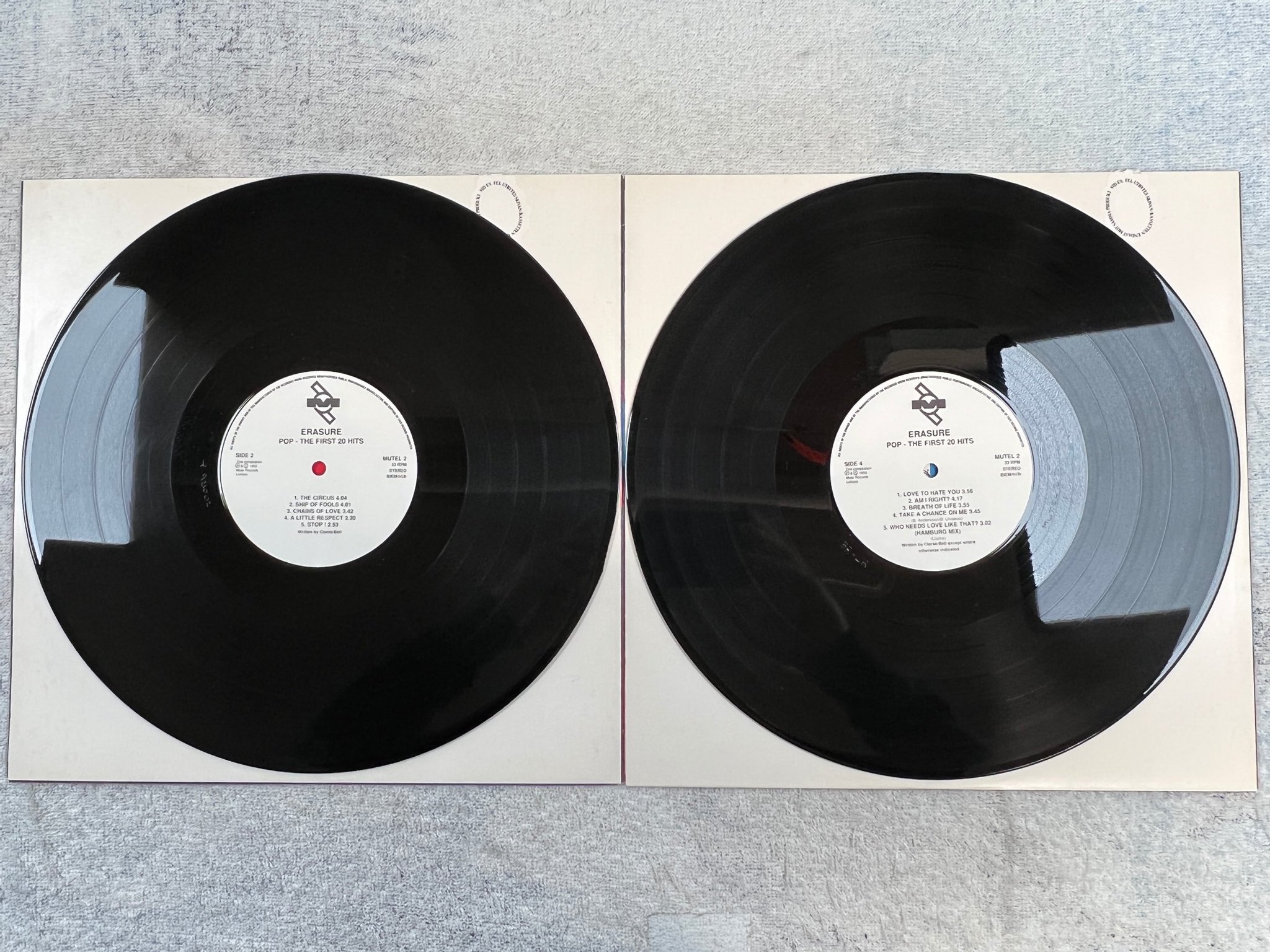 Omslagsbild för skivan ERASURE pop - the first 20 hits 2xLP -92 UK MUTEL 2 rare!!!