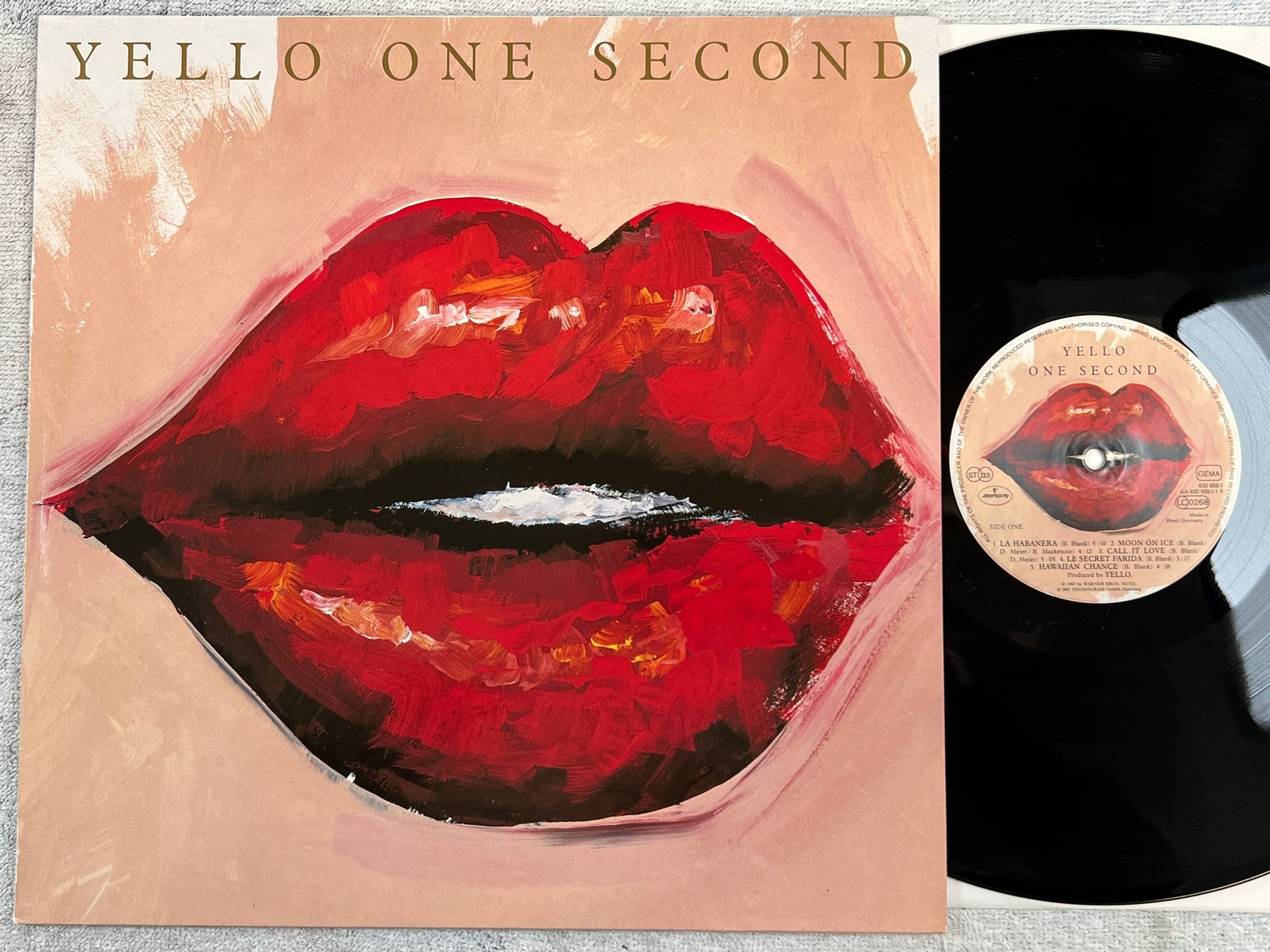 Omslagsbild för skivan YELLO one second LP -87 Ger MERCURY 830956-1