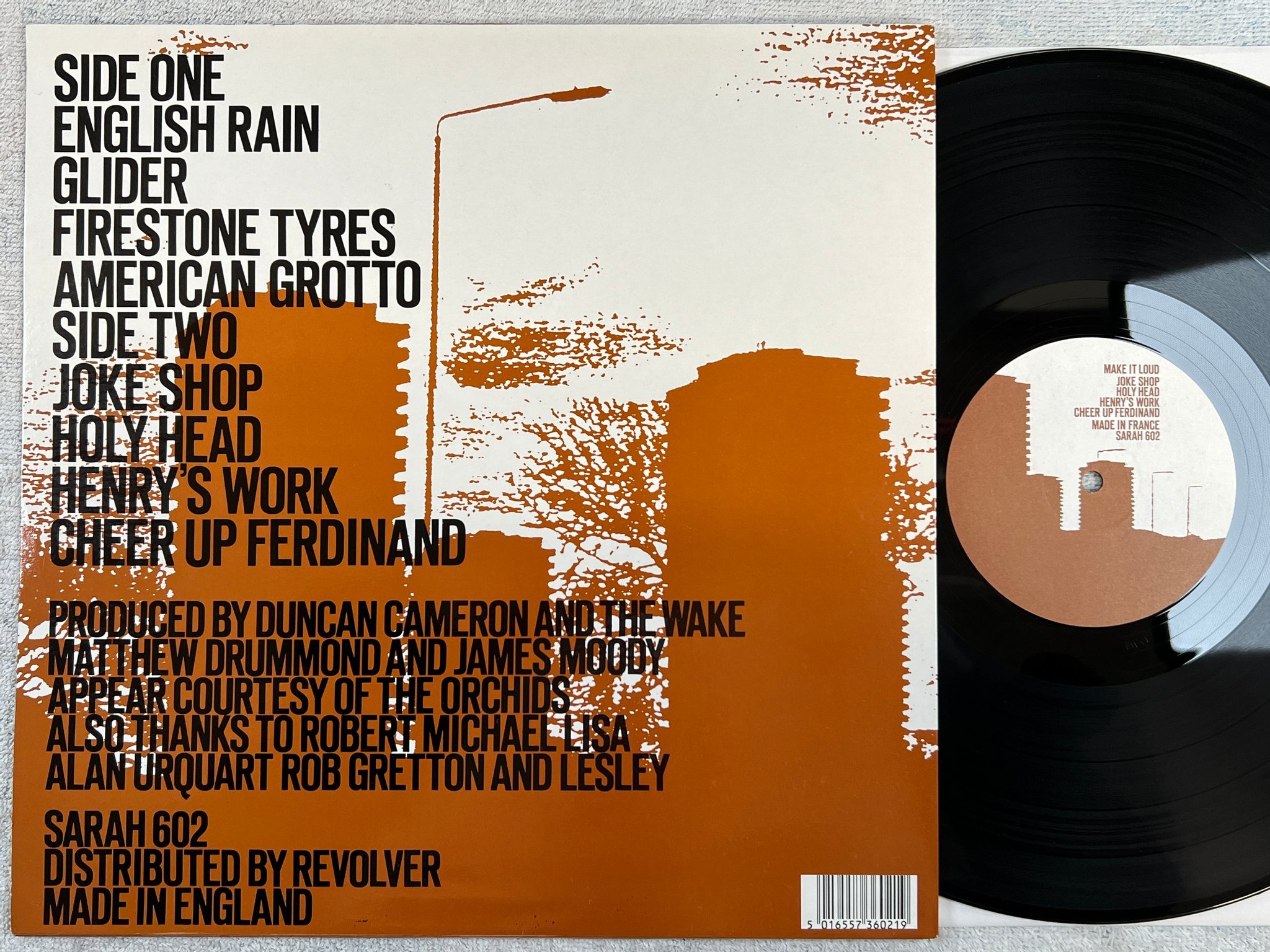 Omslagsbild för skivan THE WAKE Make It Loud LP -90 UK Sarah 602 INDIE ROCK ?