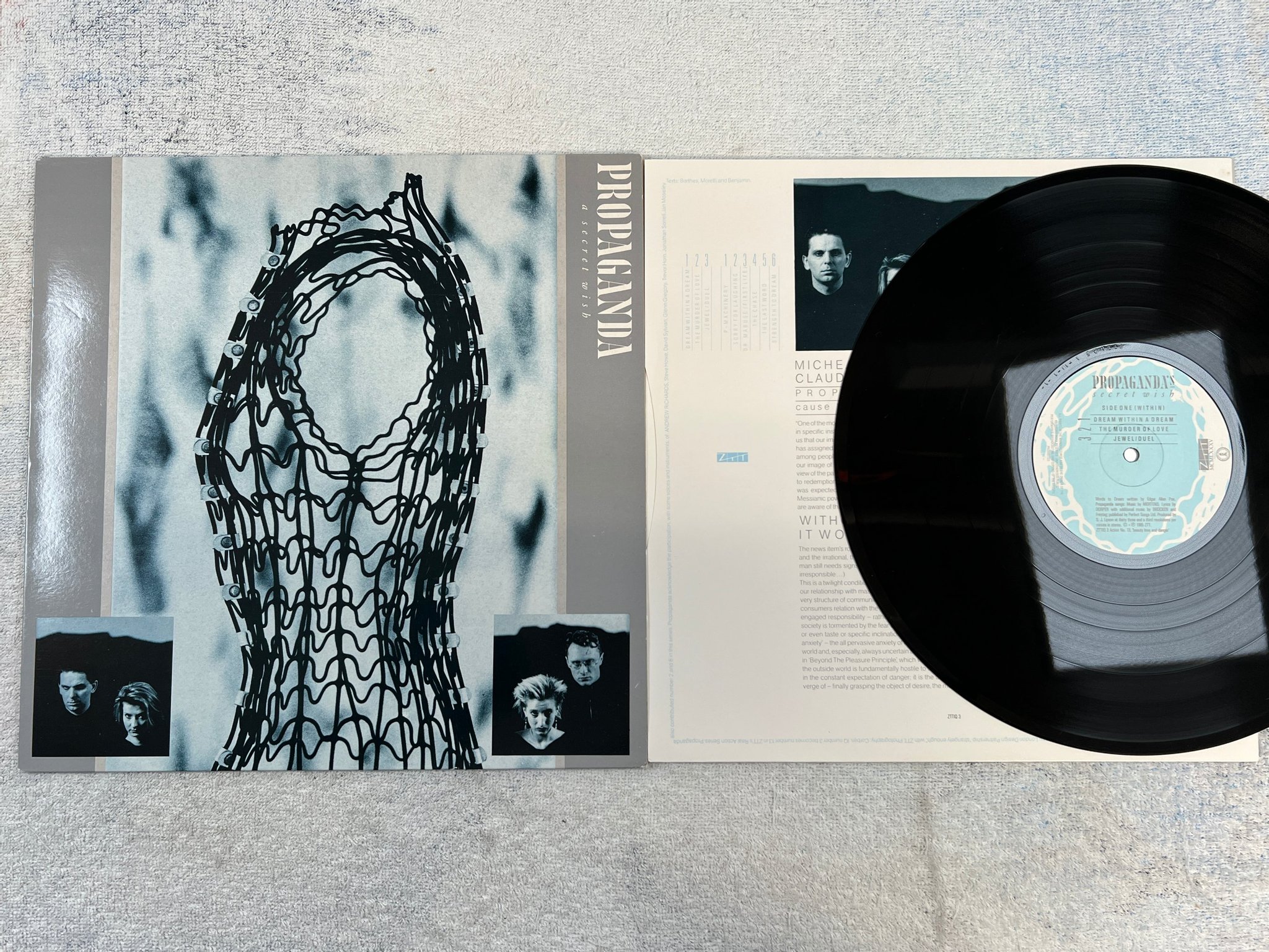 Omslagsbild för skivan PROPAGANDA secret wish LP -85 ZZT ZTTIQ 3 