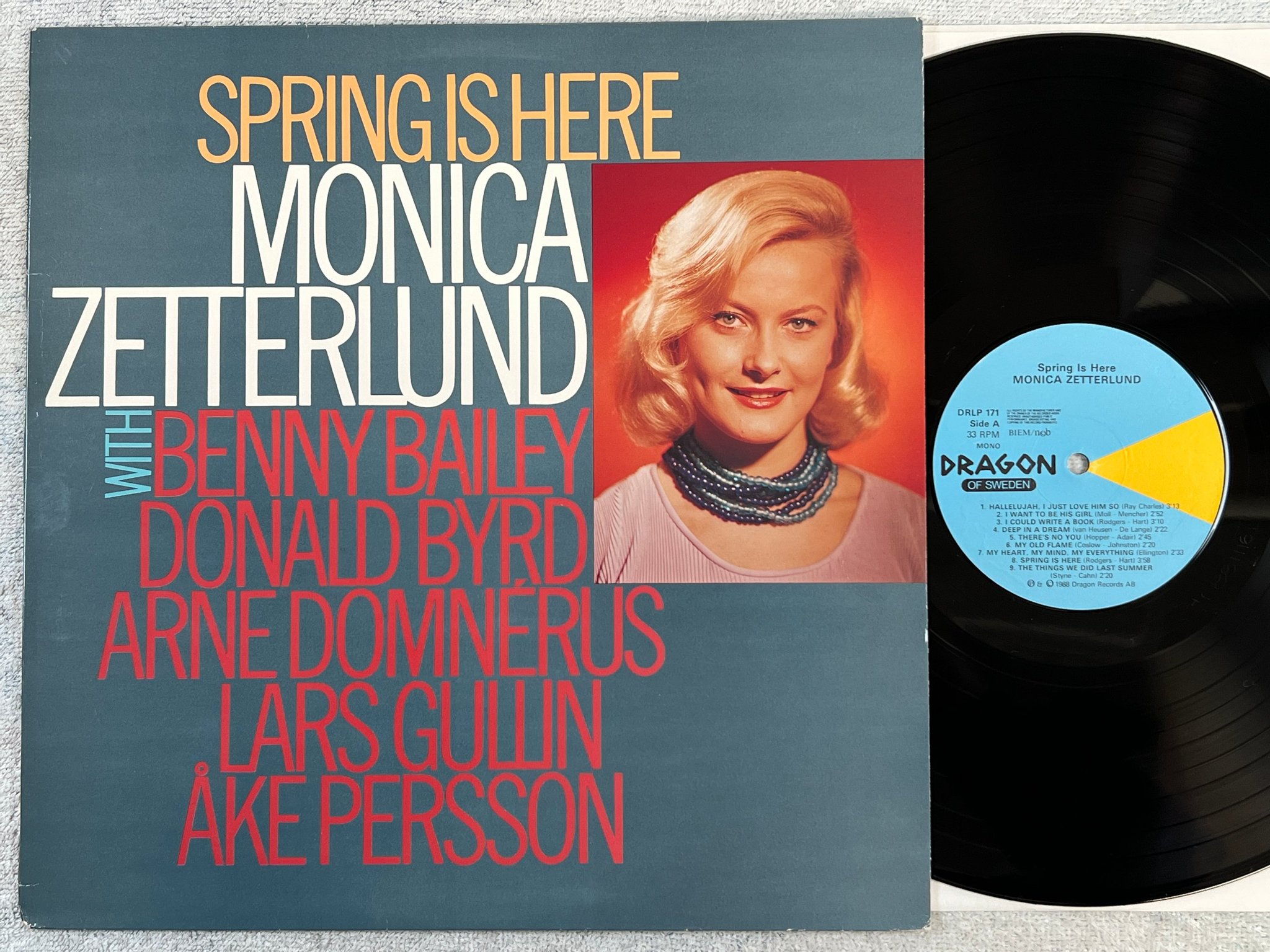 Omslagsbild för skivan MONICA ZETTERLUND spring is here LP -88 Swe DRAGON DRLP 171