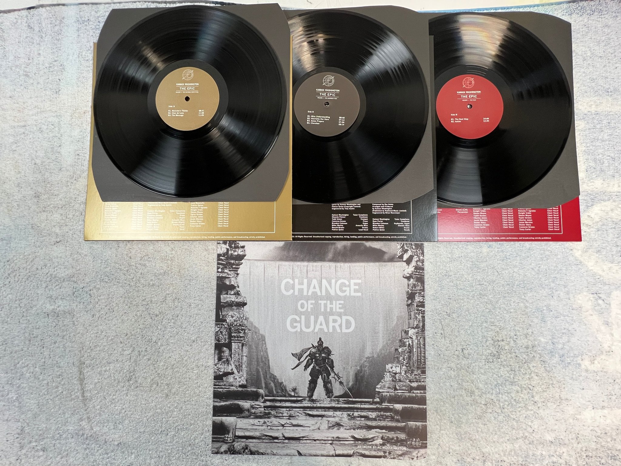 Omslagsbild för skivan KAMASI WASHINGTON the epic 3xLP box 2015 BRAINFEEDER BF050 jazz funk 