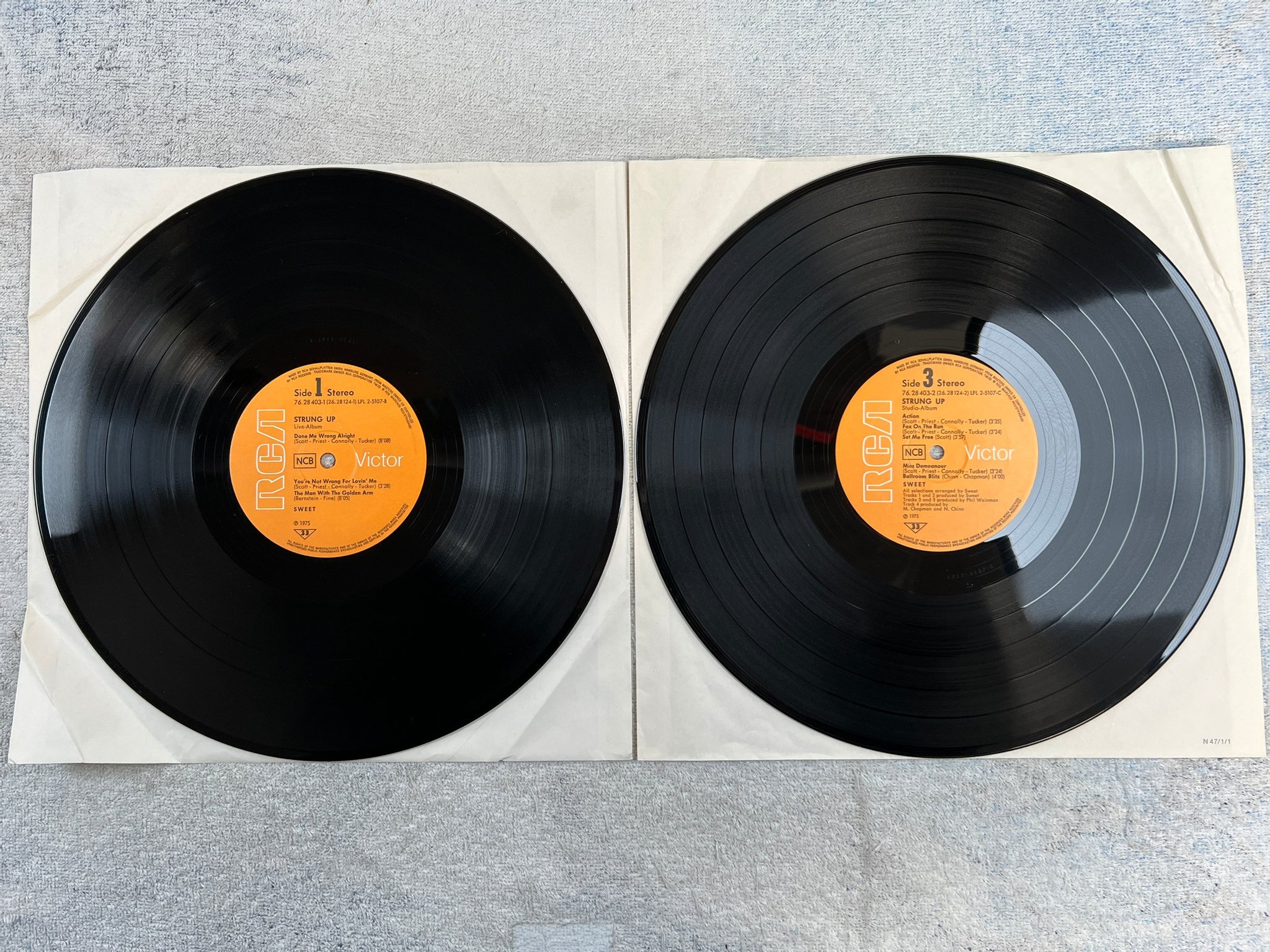 Omslagsbild för skivan SWEET strung up 2xLP -75 Ger RCA LPL 2-5107-D