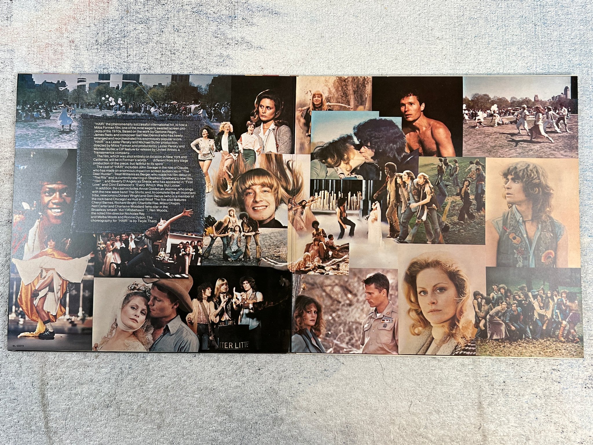 Omslagsbild för skivan HAIR soundtrack 2xLP -79 UK RCA BL 03274