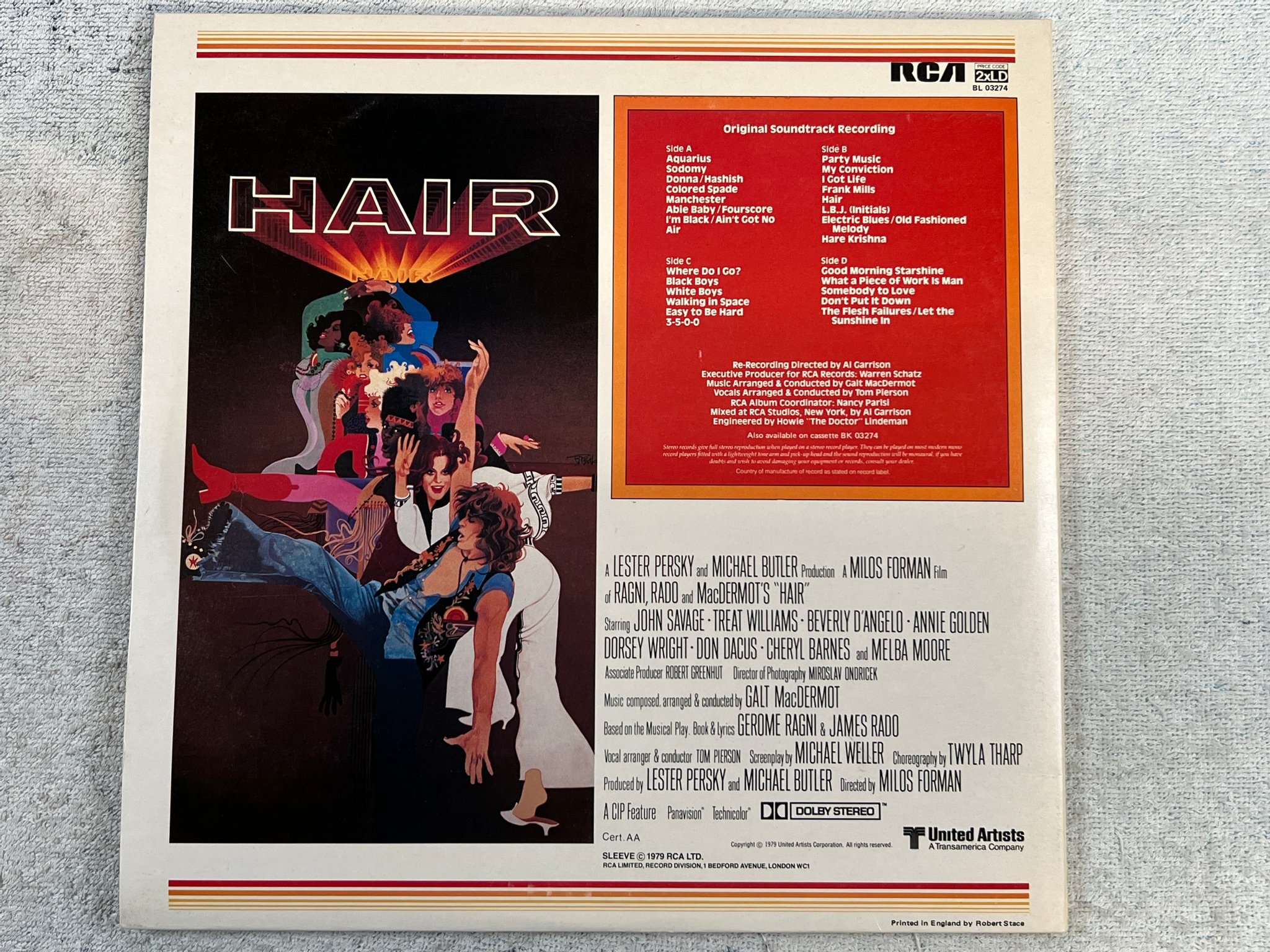 Omslagsbild för skivan HAIR soundtrack 2xLP -79 UK RCA BL 03274