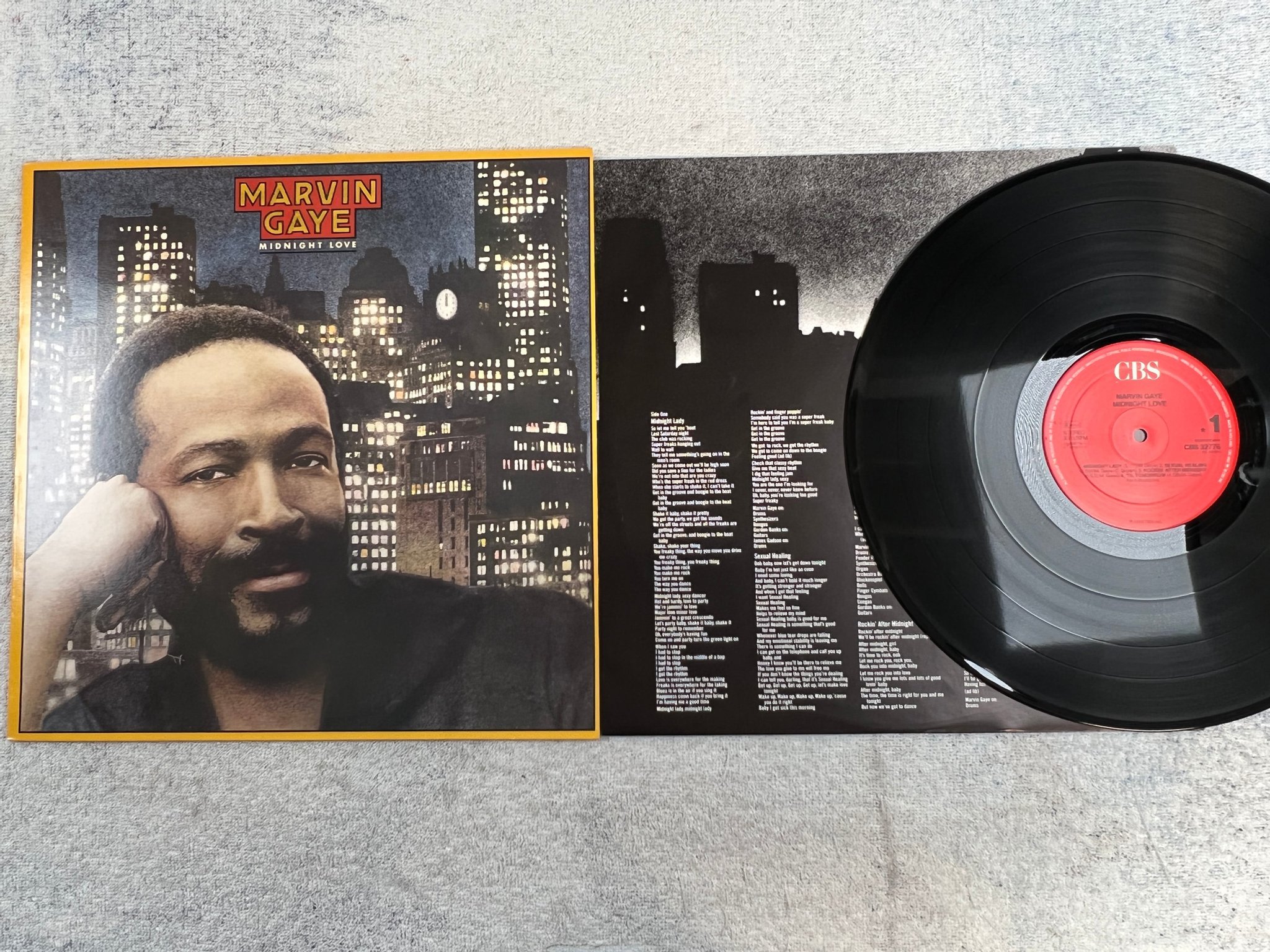 Omslagsbild för skivan MARVIN GAYE midnight love LP -82 Hol CBS 32776