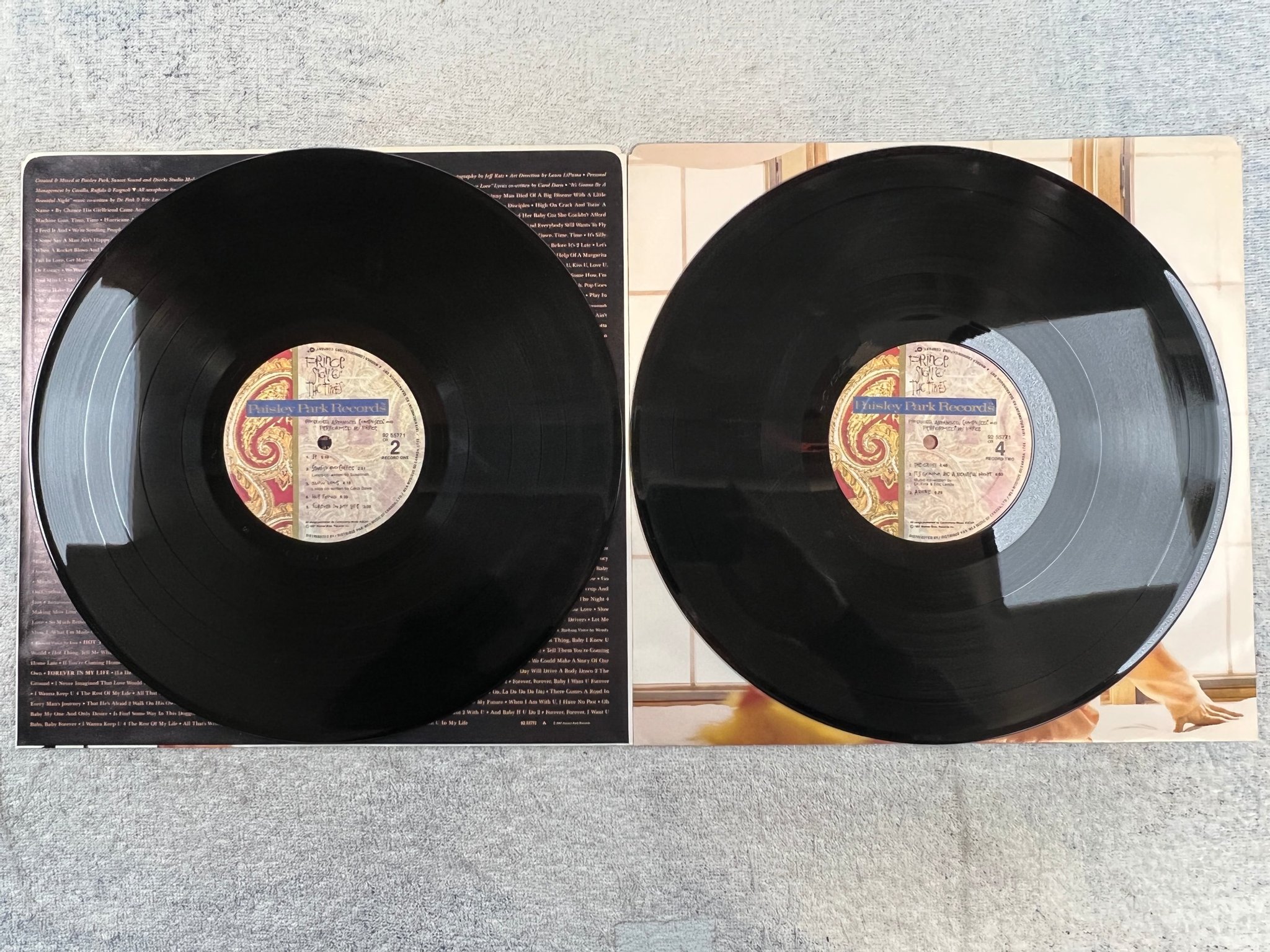 Omslagsbild för skivan PRINCE sign o the times LP -87 Can PAISLEY PARK 92 55771