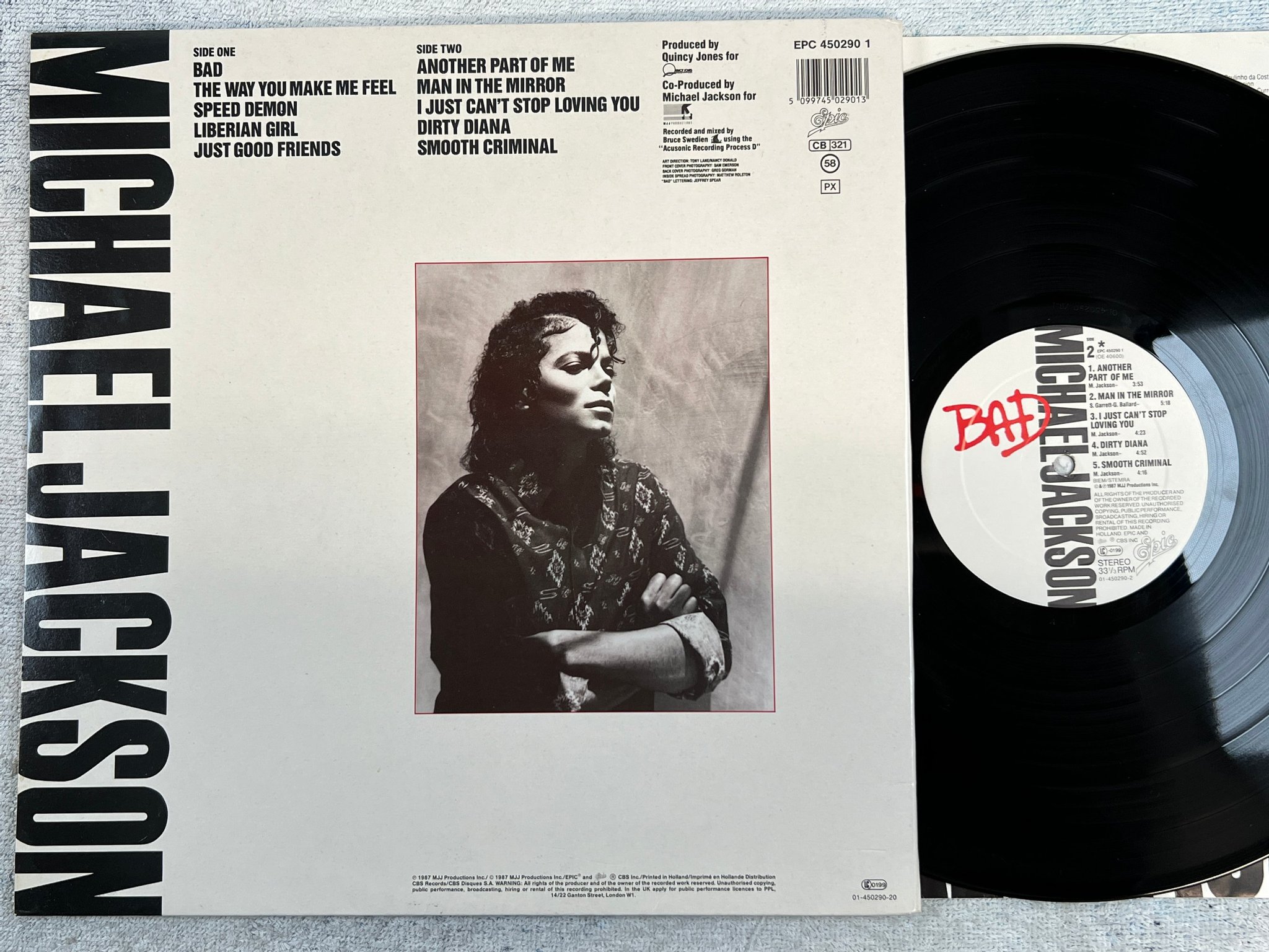 Omslagsbild för skivan MICHAEL JACKSON bad LP -87 Hol EPIC EPC 4502901