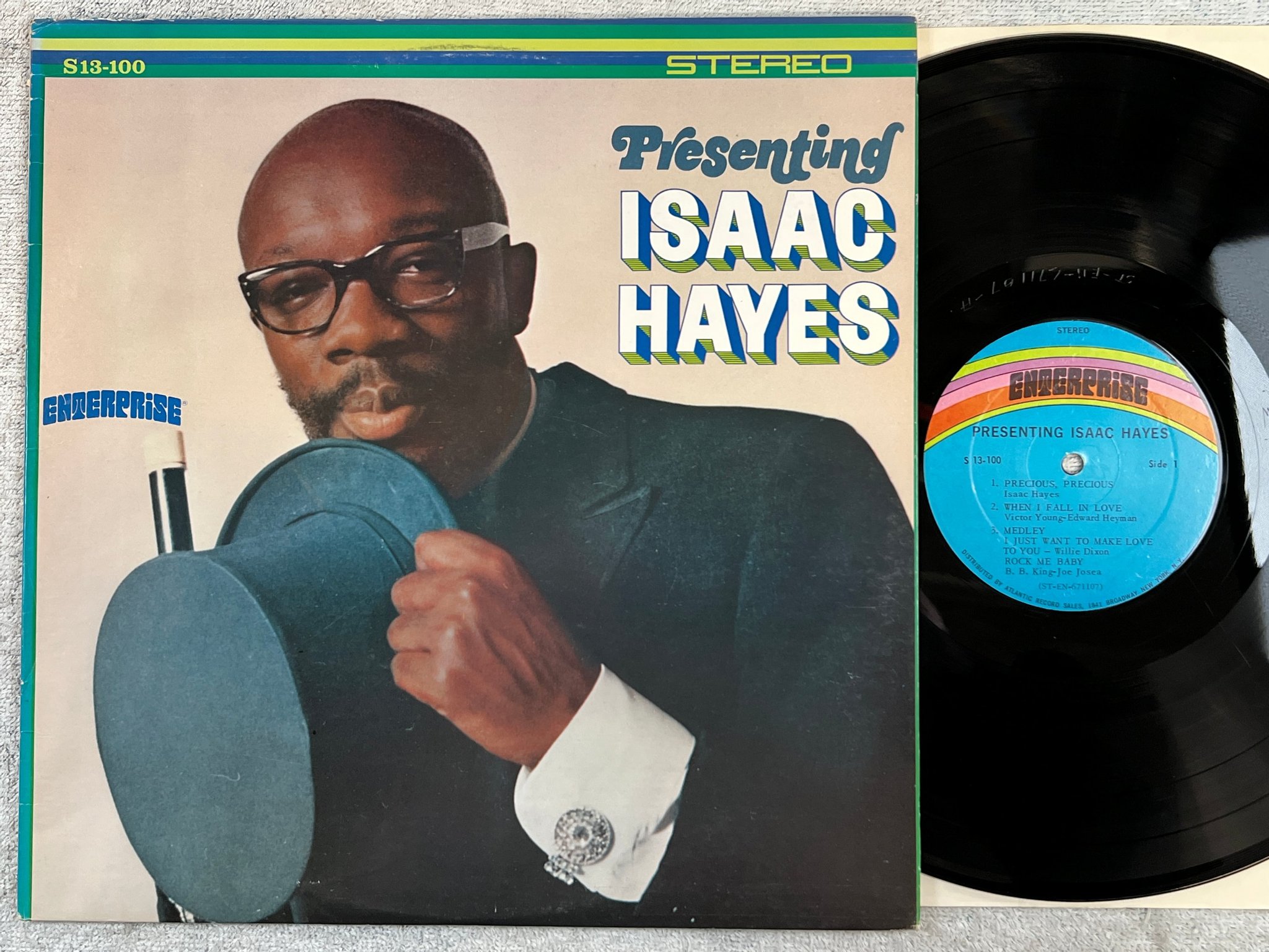 Omslagsbild för skivan ISAAC HAYES presenting LP -68 US ENTERPRISE S13-100 