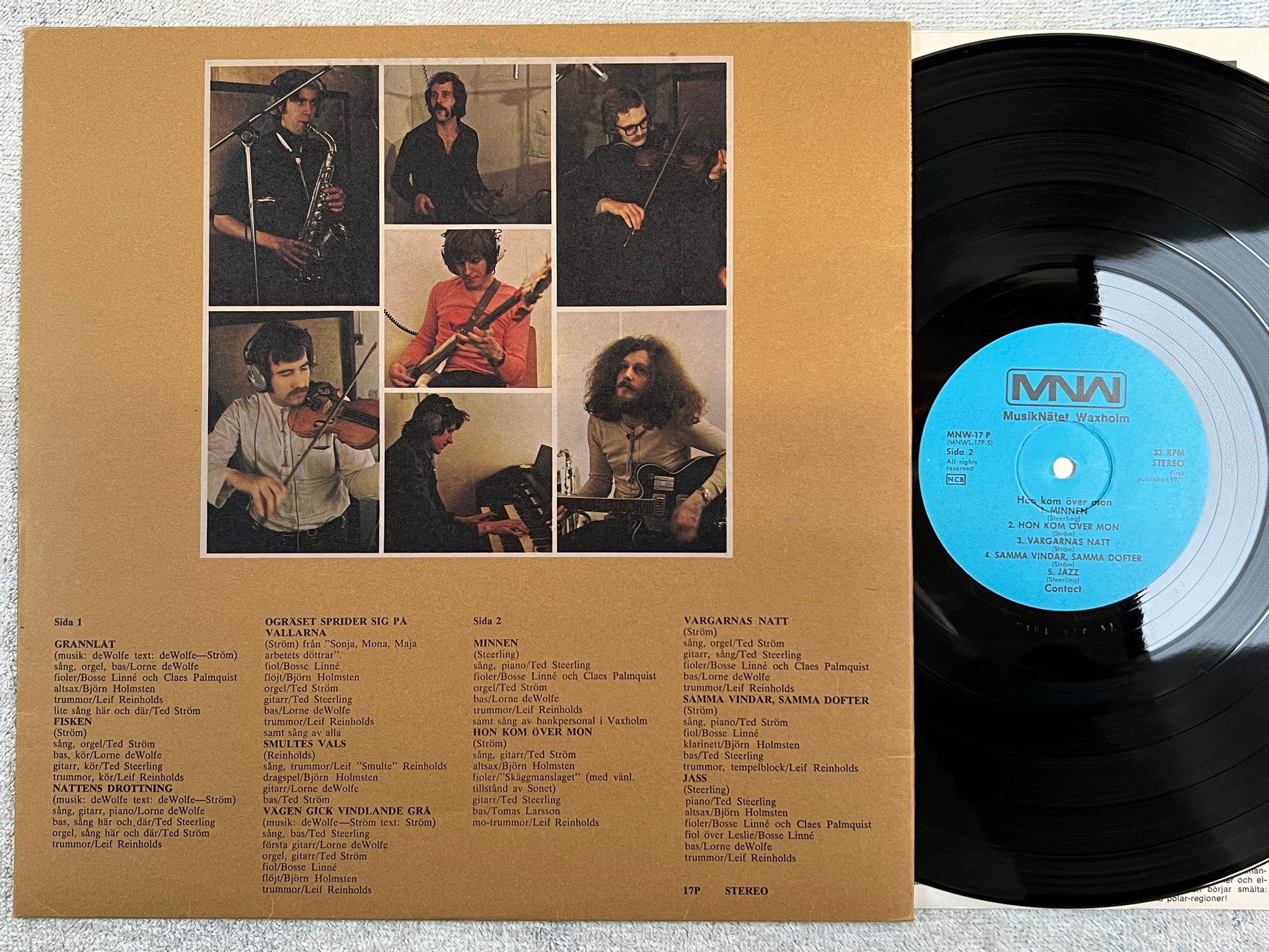 Omslagsbild för skivan CONTACT hon kom över mon LP Swe MNW 17P 