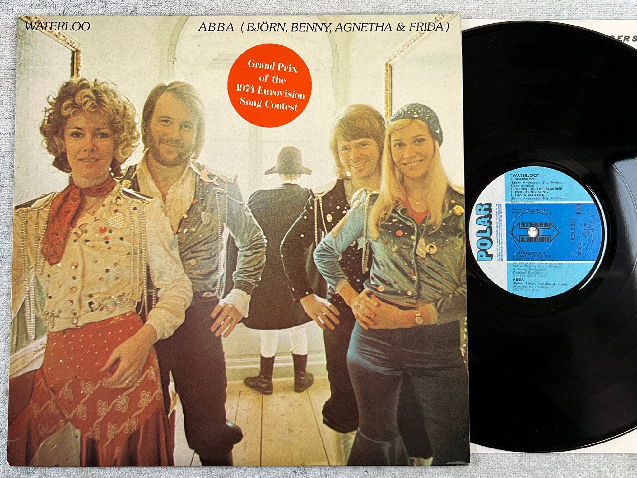Omslagsbild för skivan ABBA waterloo LP -74 POLAR POLS 252