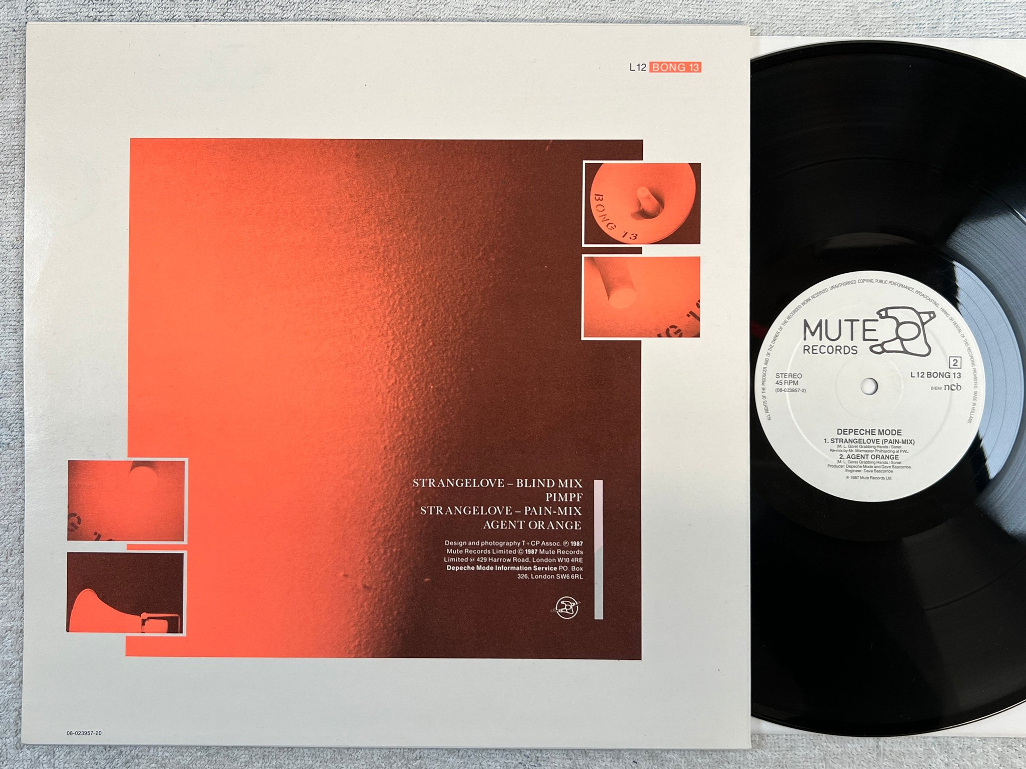 Omslagsbild för skivan DEPECHE MODE strangelove (blind-mix) 12"single -87 ncb MUTE L12 BONG 13