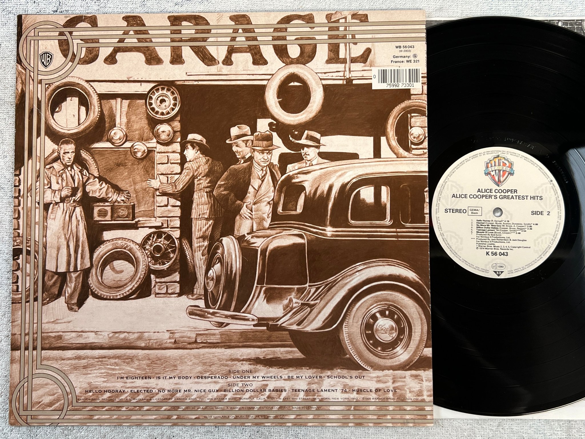 Omslagsbild för skivan ALICE COOPER greatest hits LP re Ger WARNER BROS WB 56 043