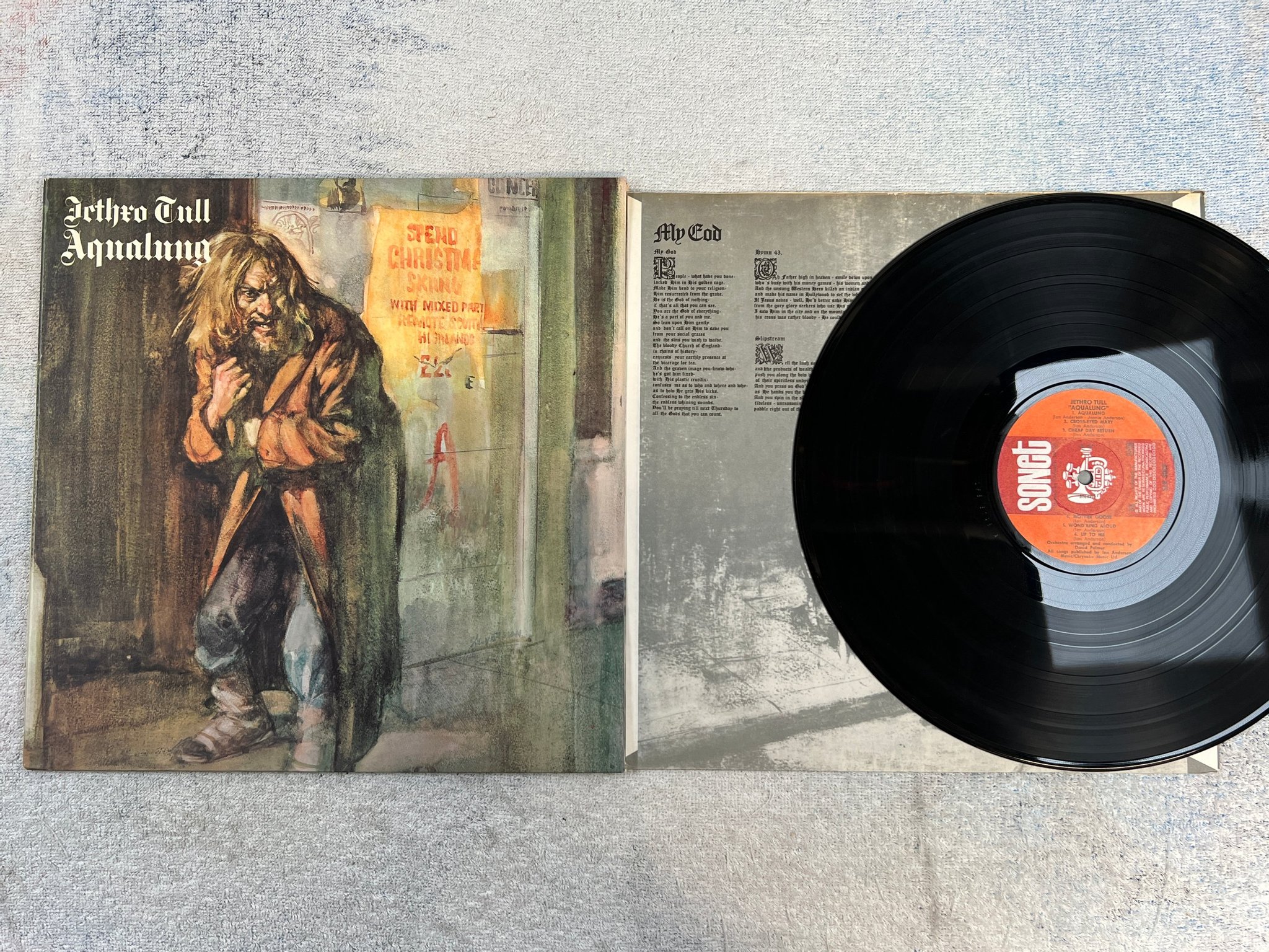 Omslagsbild för skivan JETHRO TULL aqualung LP -71 ncb SONET SLP 3007