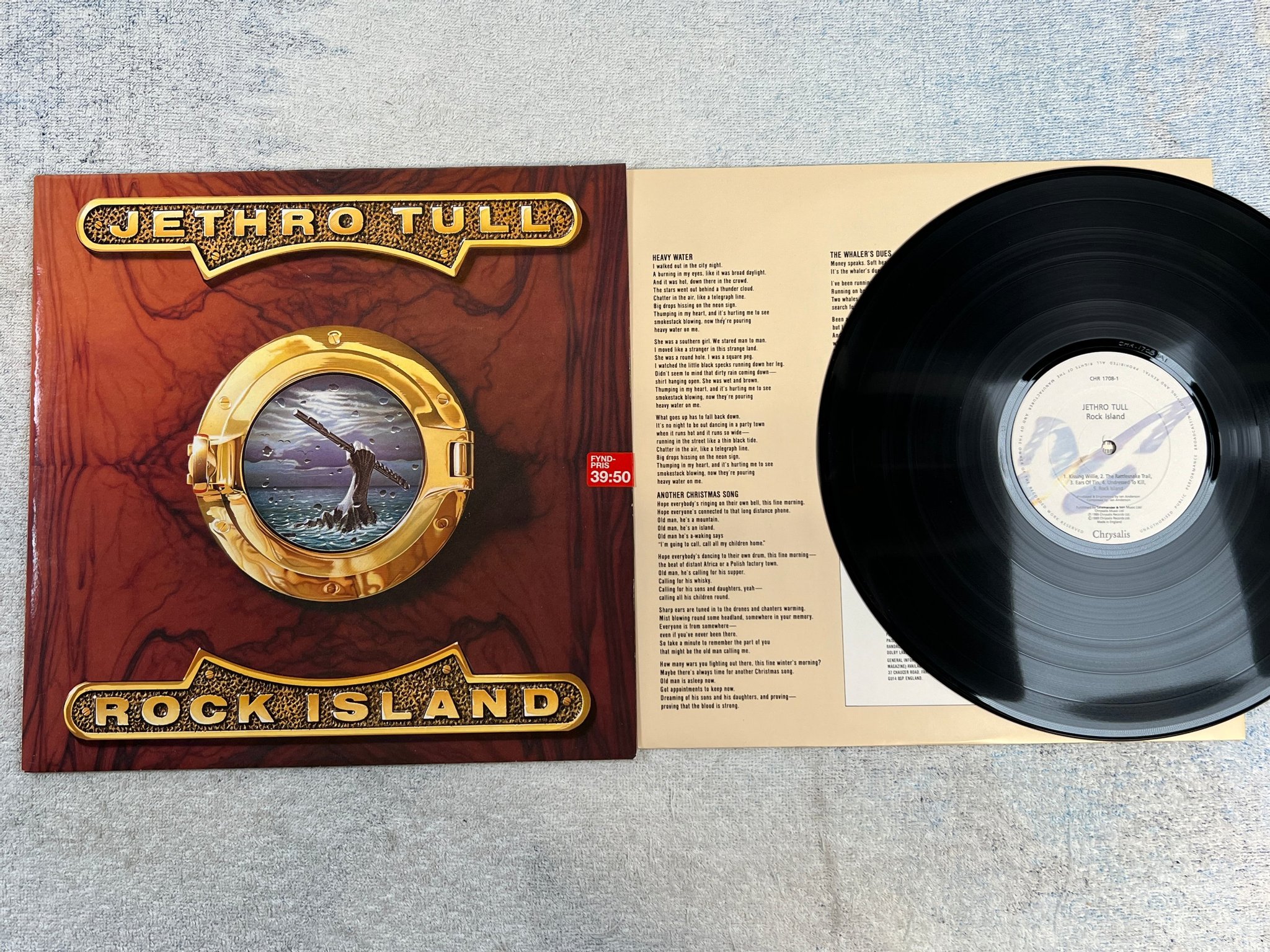 Omslagsbild för skivan JETHRO TULL rock island LP -89 UK CHRYSALIS CHR 1708