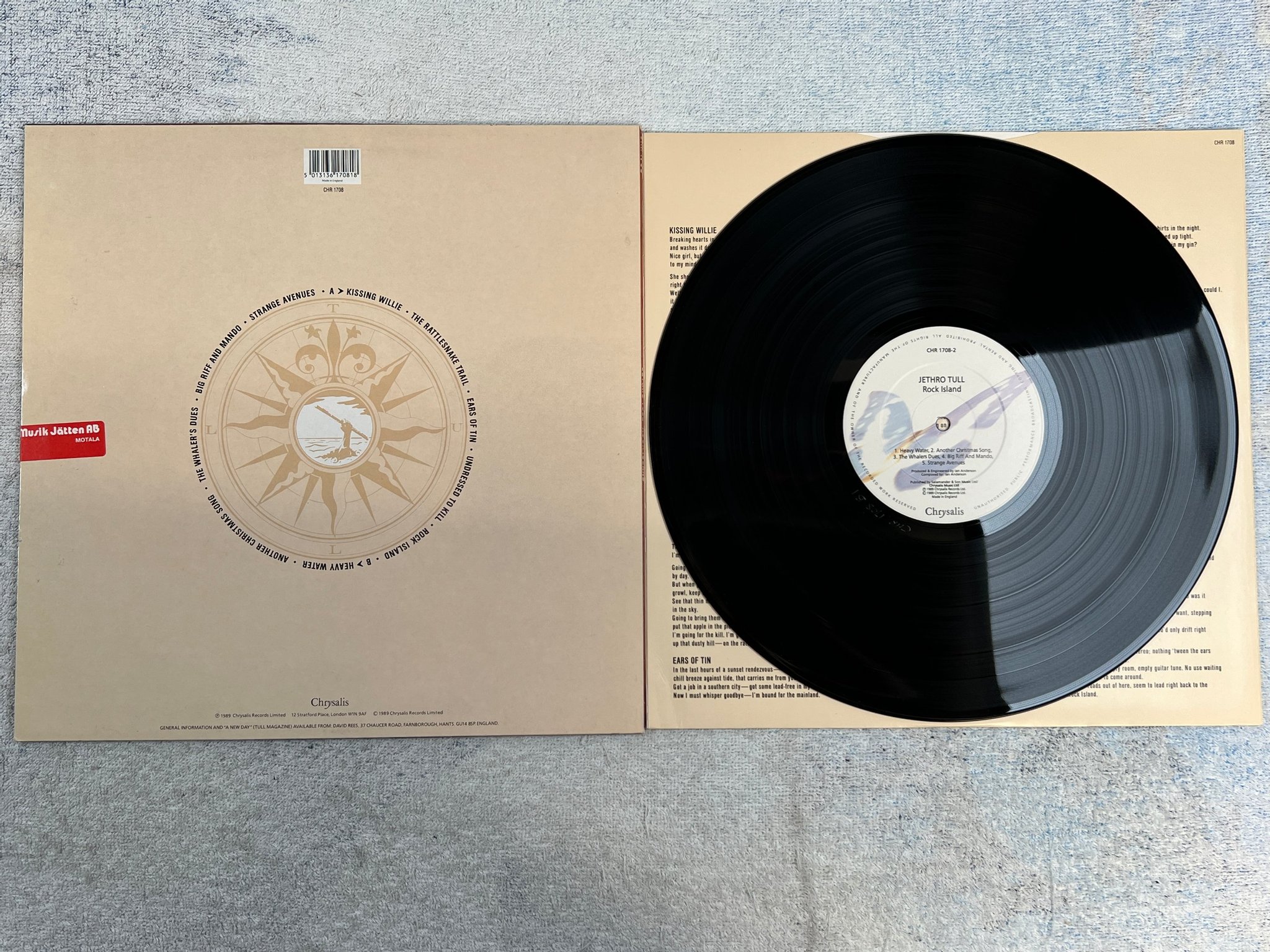 Omslagsbild för skivan JETHRO TULL rock island LP -89 UK CHRYSALIS CHR 1708