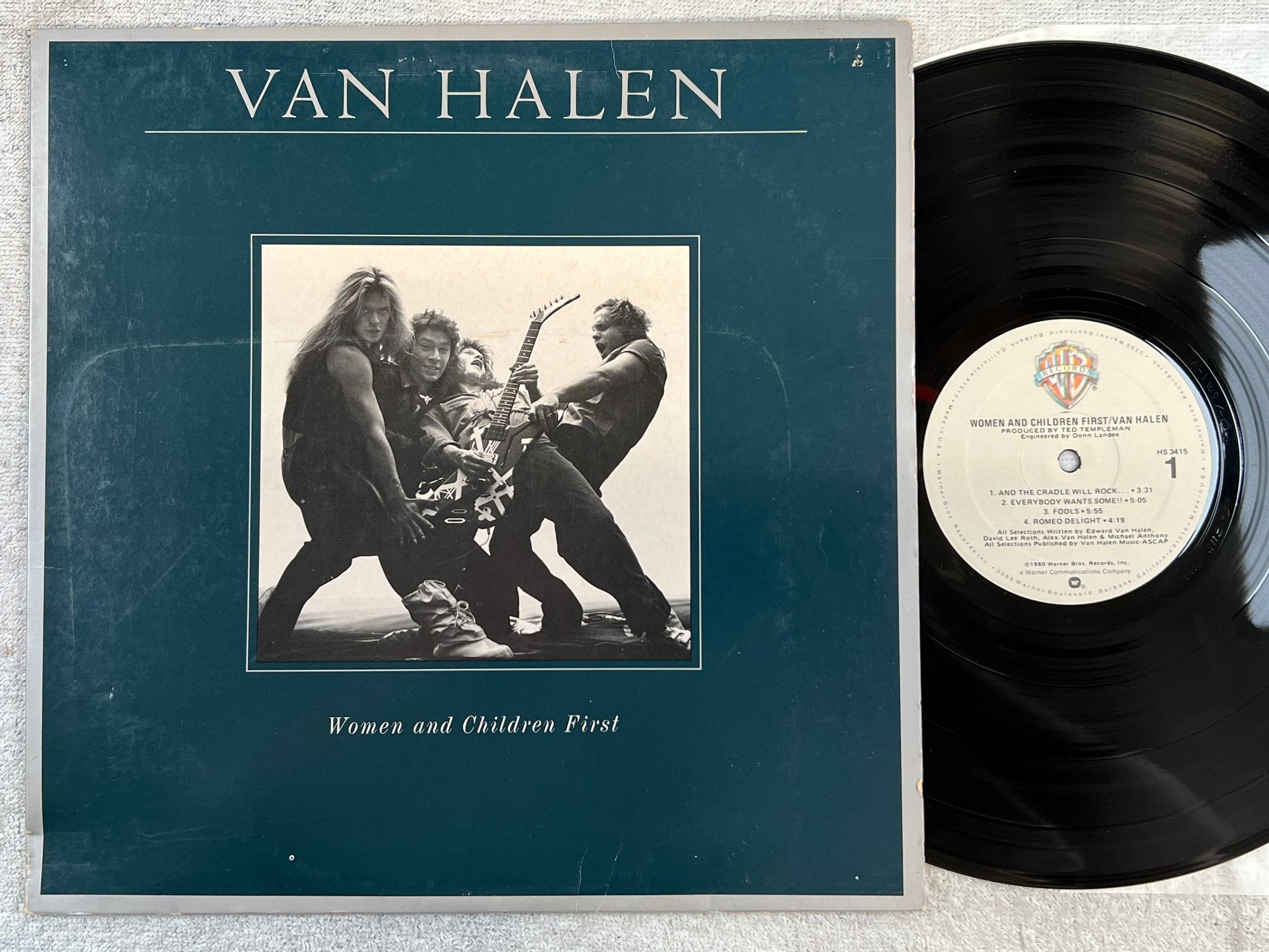 Omslagsbild för skivan VAN HALEN woman and children first LP -80 WARNER BROS HS 3415 w/ poster