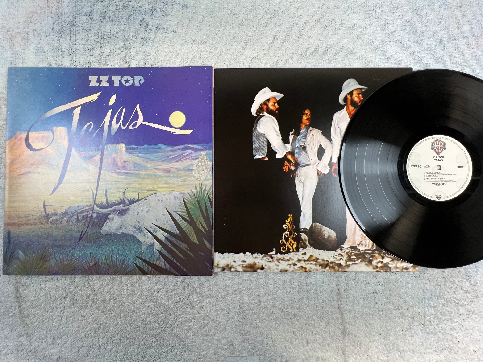 Omslagsbild för skivan ZZ TOP tejas LP re NCB WARNER BROS WB 56605
