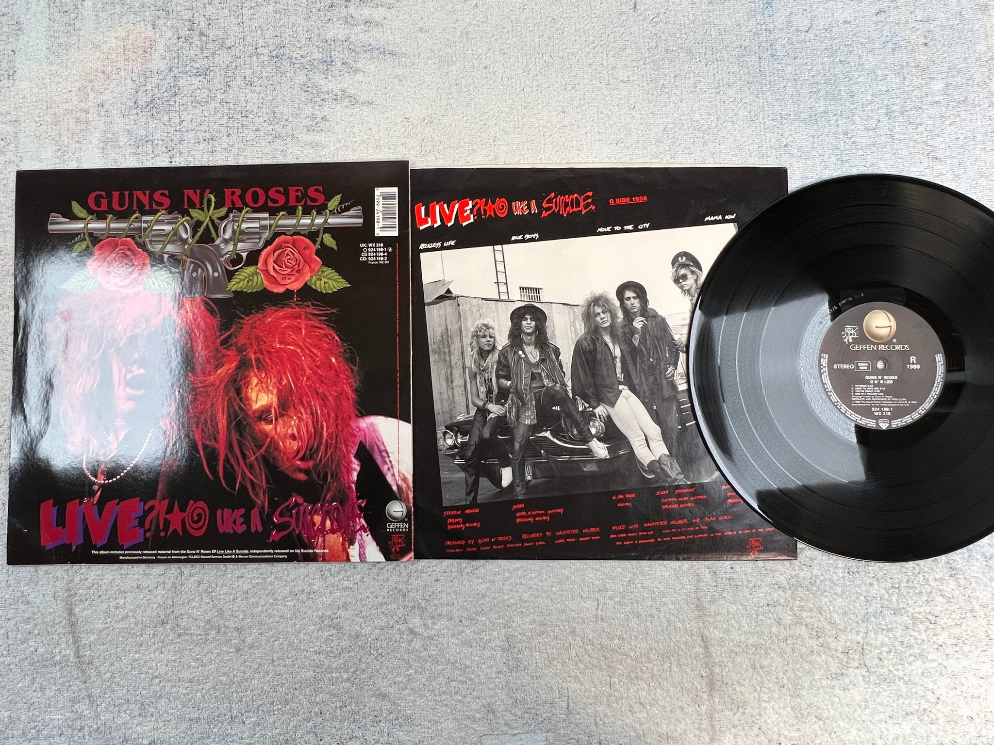 Omslagsbild för skivan GUNS N ROSES G n´R lies LP -88 Ger GEFFEN 924 198-1