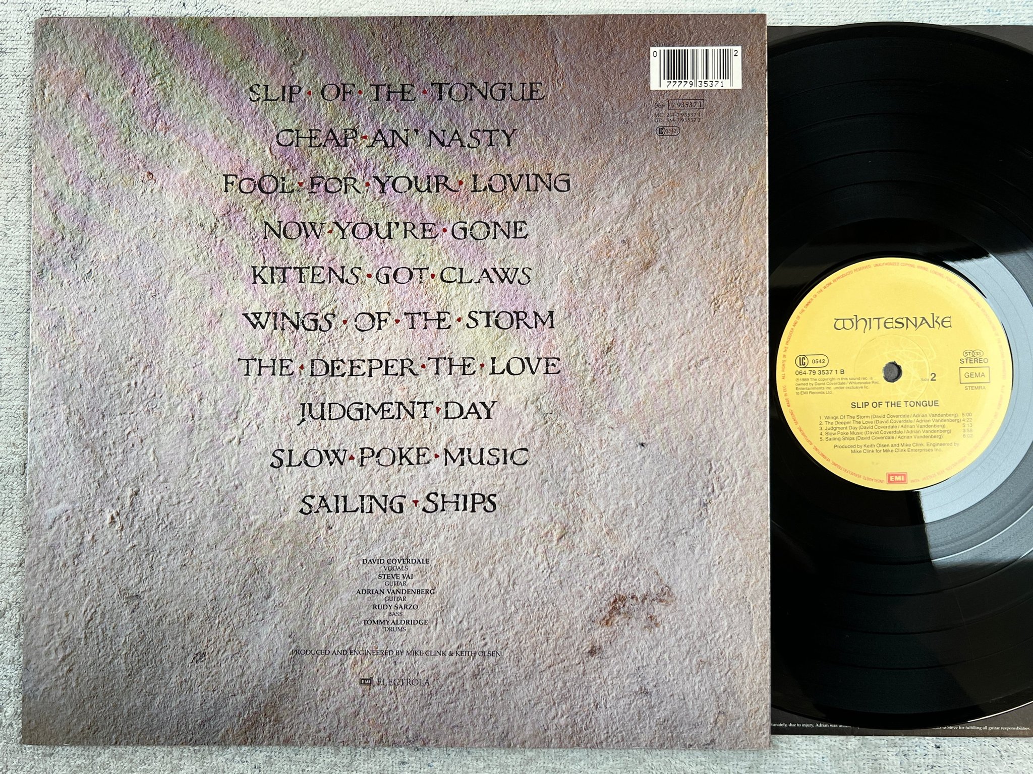 Omslagsbild för skivan WHITESNAKE slip of the tongue LP -89 Hol EMI 064-7935371